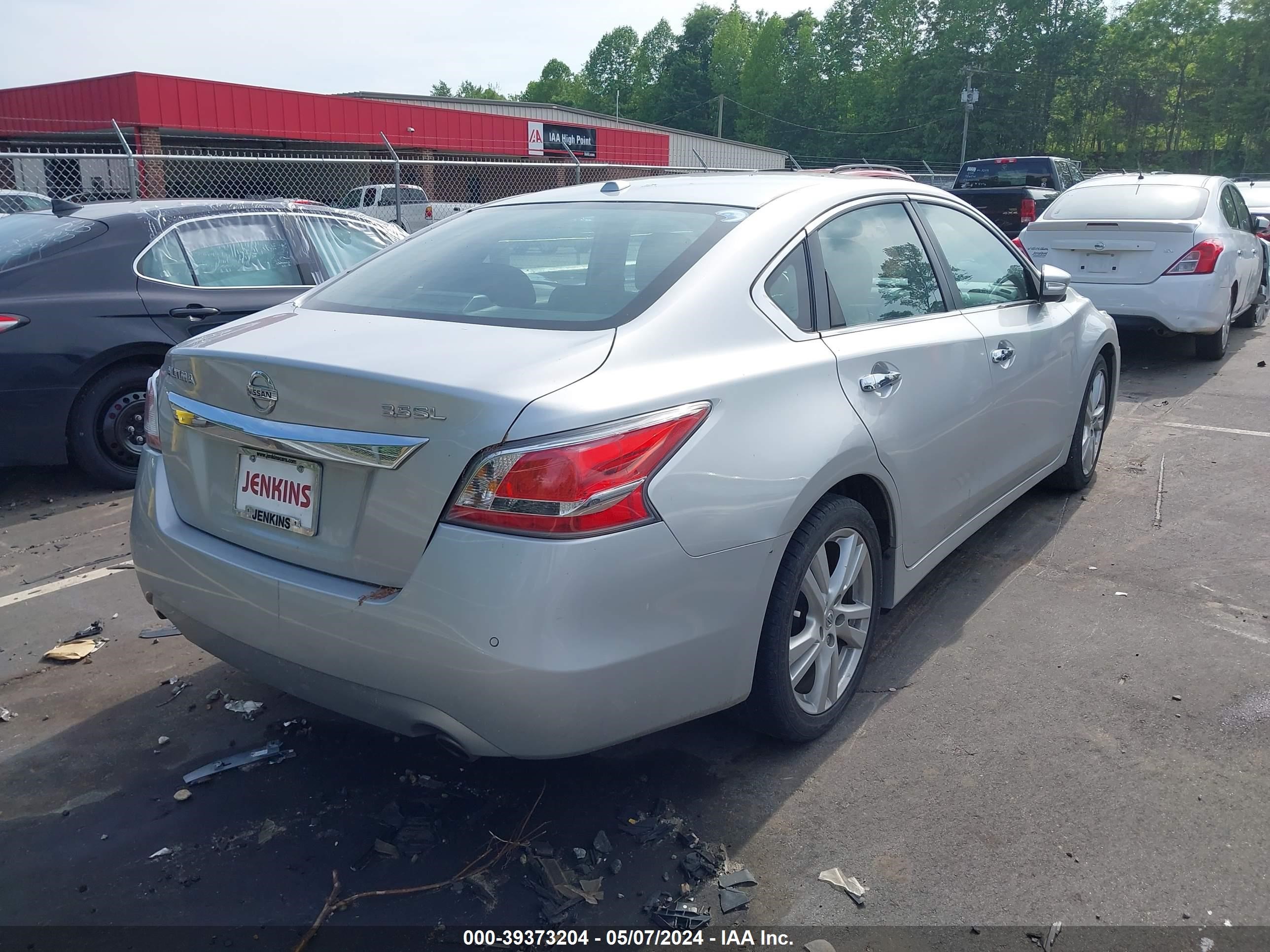 Photo 3 VIN: 1N4BL3AP5FC492647 - NISSAN ALTIMA 