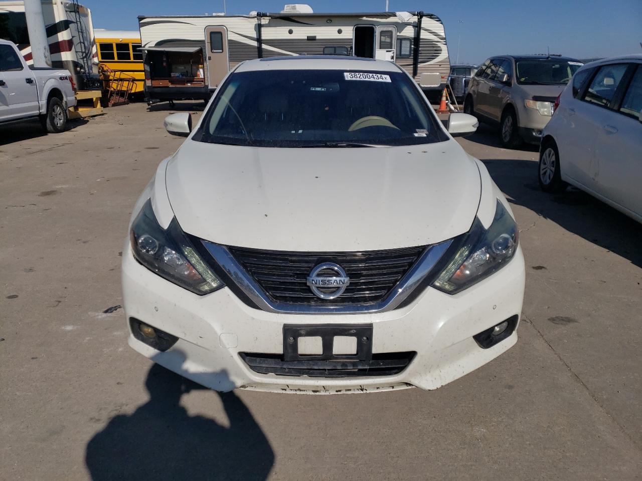 Photo 4 VIN: 1N4BL3AP6HC263641 - NISSAN ALTIMA 