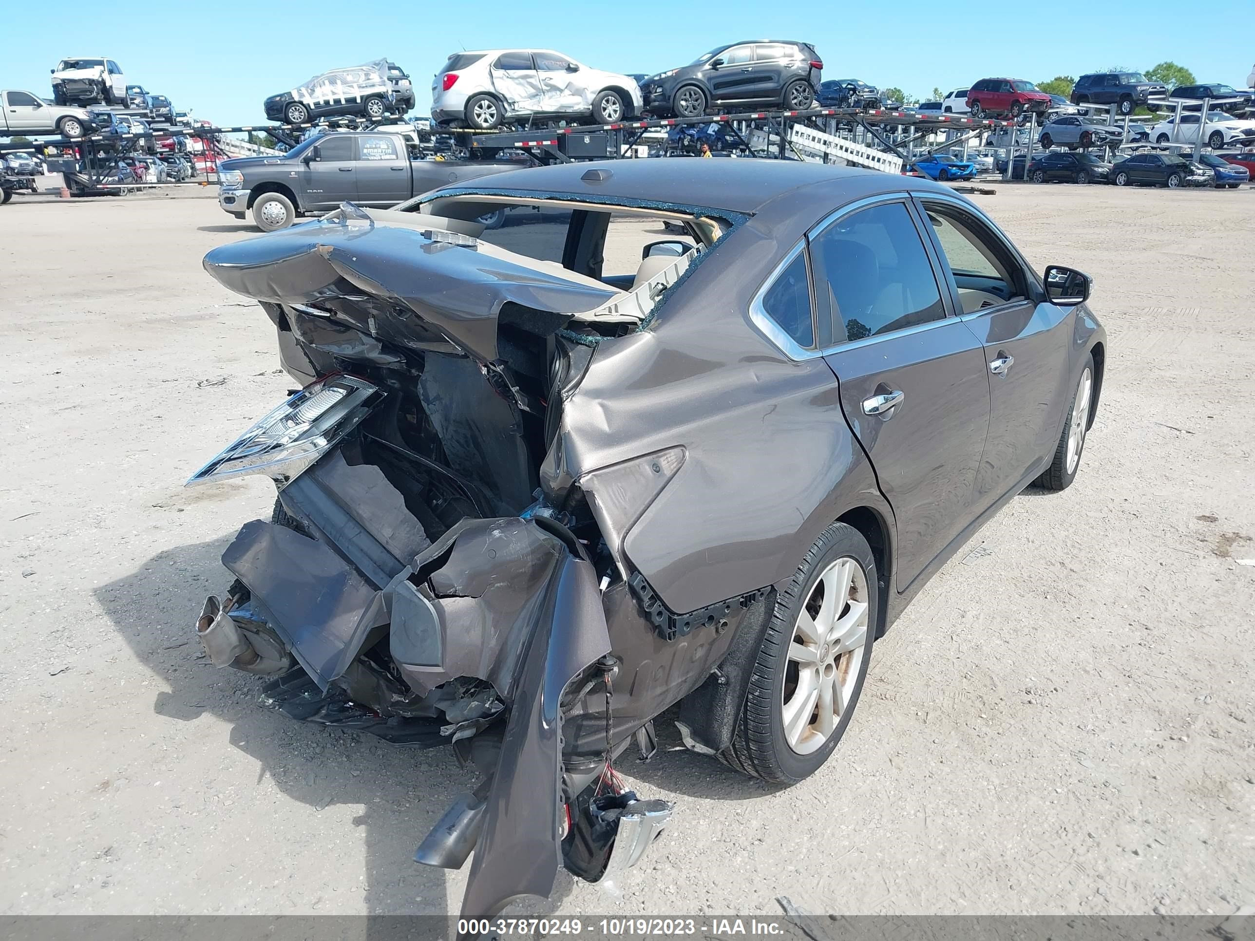 Photo 3 VIN: 1N4BL3AP7GC114363 - NISSAN ALTIMA 