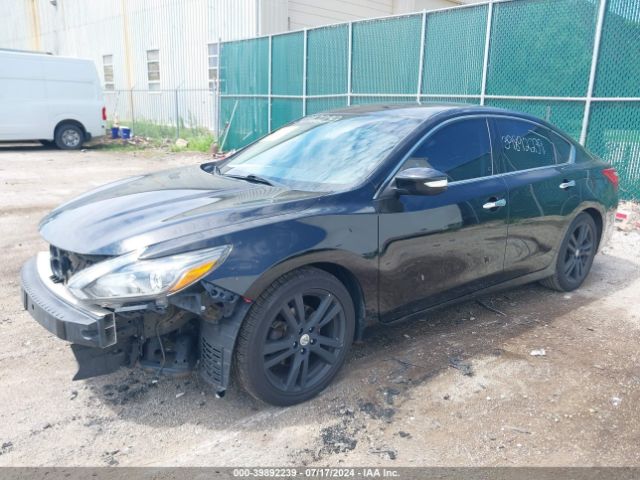 Photo 1 VIN: 1N4BL3AP7HC121069 - NISSAN ALTIMA 