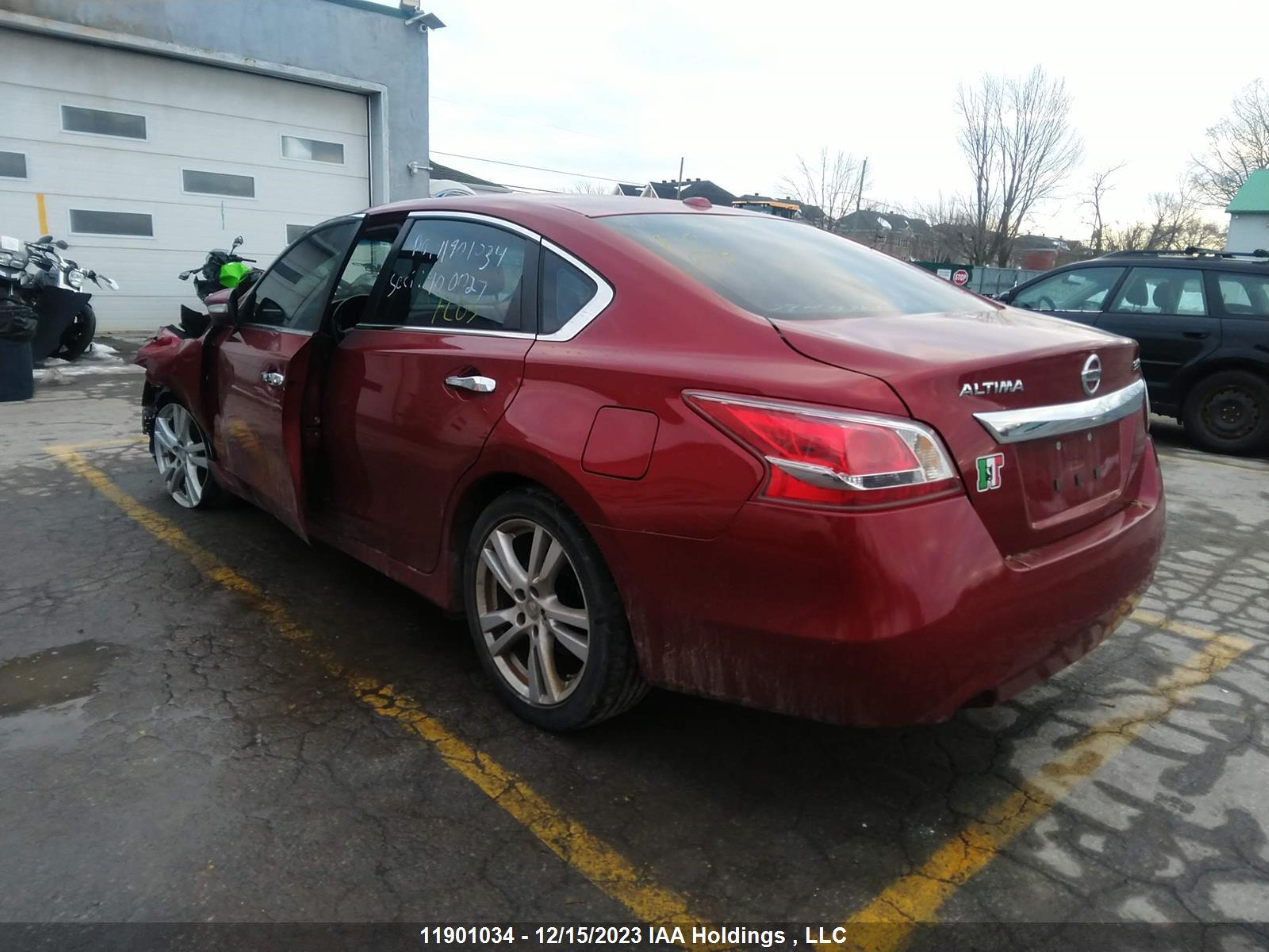 Photo 2 VIN: 1N4BL3AP8DN400027 - NISSAN ALTIMA 