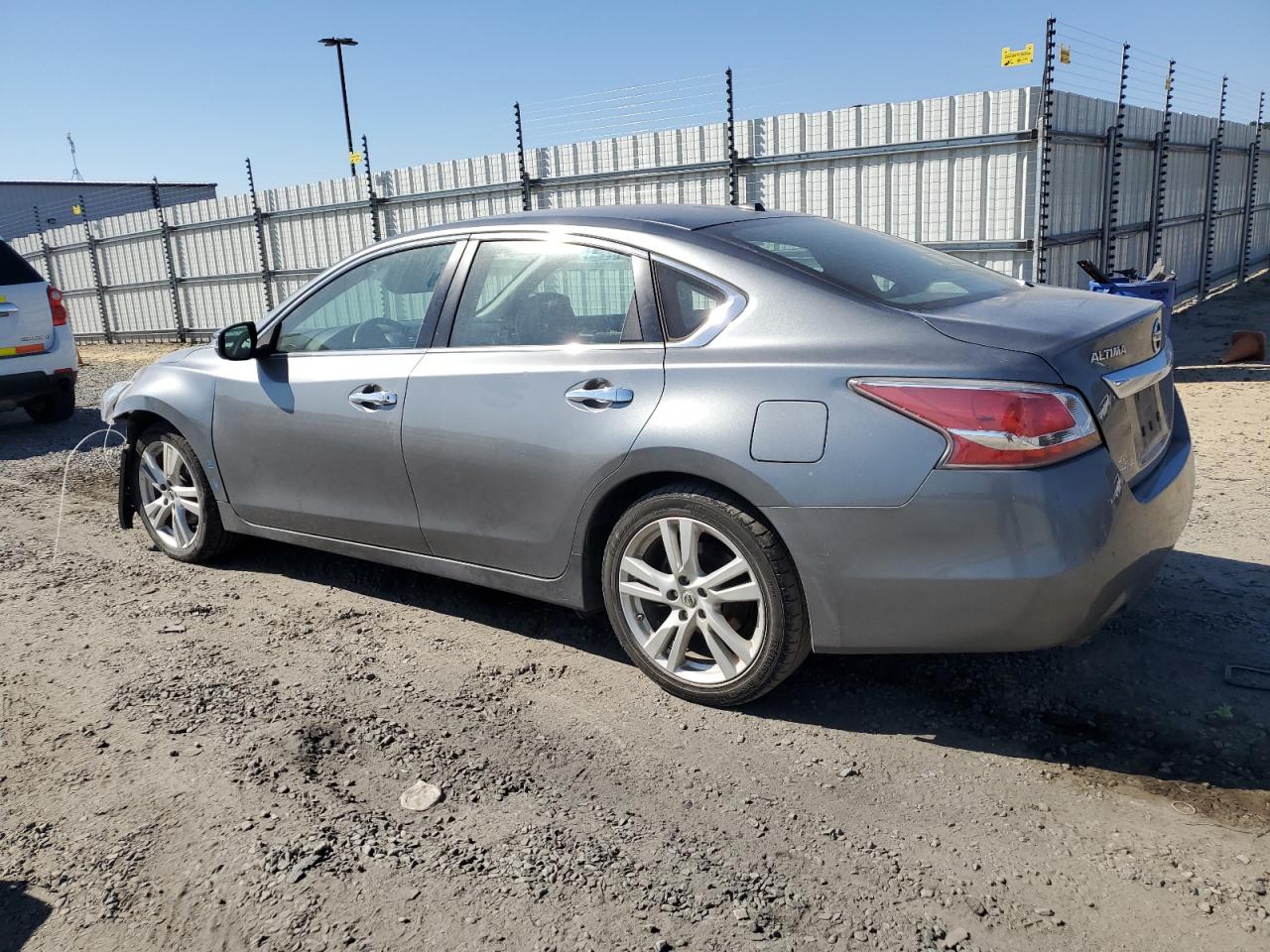 Photo 1 VIN: 1N4BL3AP8FC490360 - NISSAN ALTIMA 