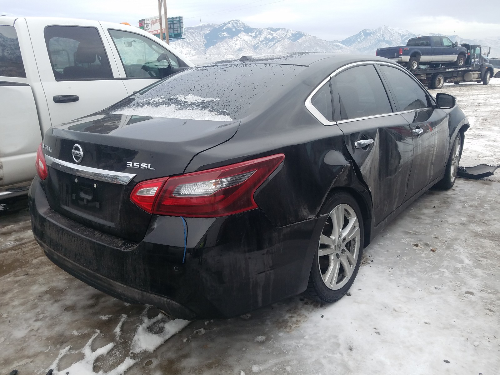 Photo 3 VIN: 1N4BL3AP8HC121811 - NISSAN ALTIMA 