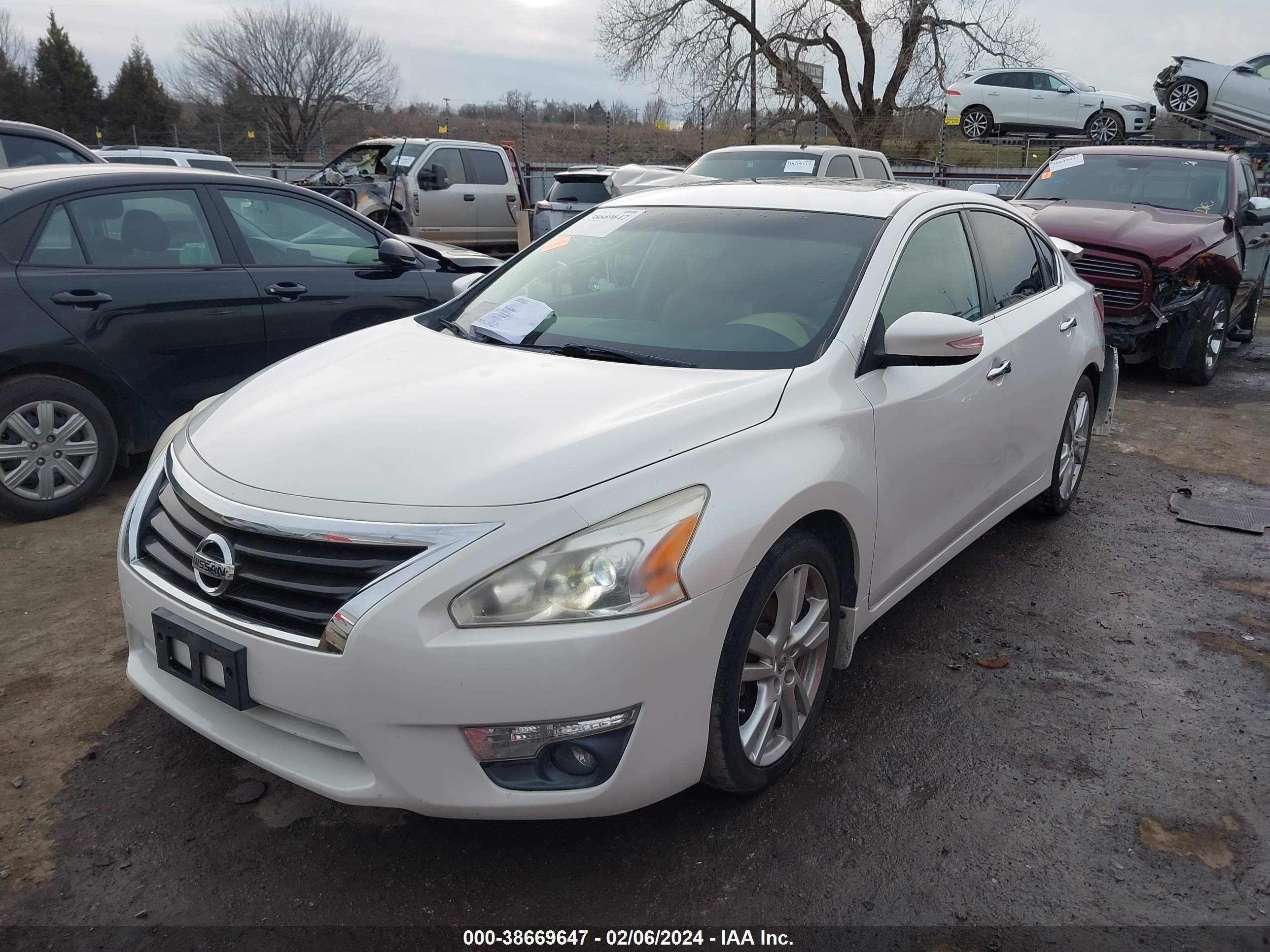 Photo 1 VIN: 1N4BL3AP9DC290701 - NISSAN ALTIMA 