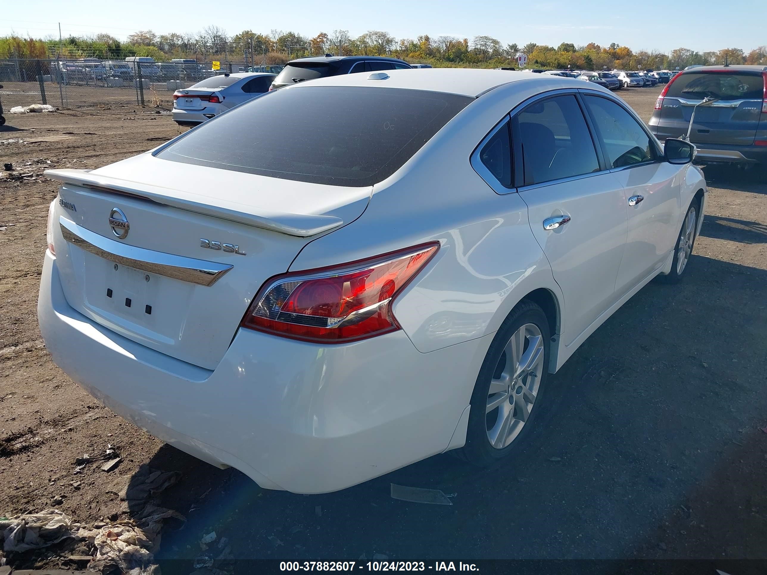 Photo 3 VIN: 1N4BL3APXDC243239 - NISSAN ALTIMA 