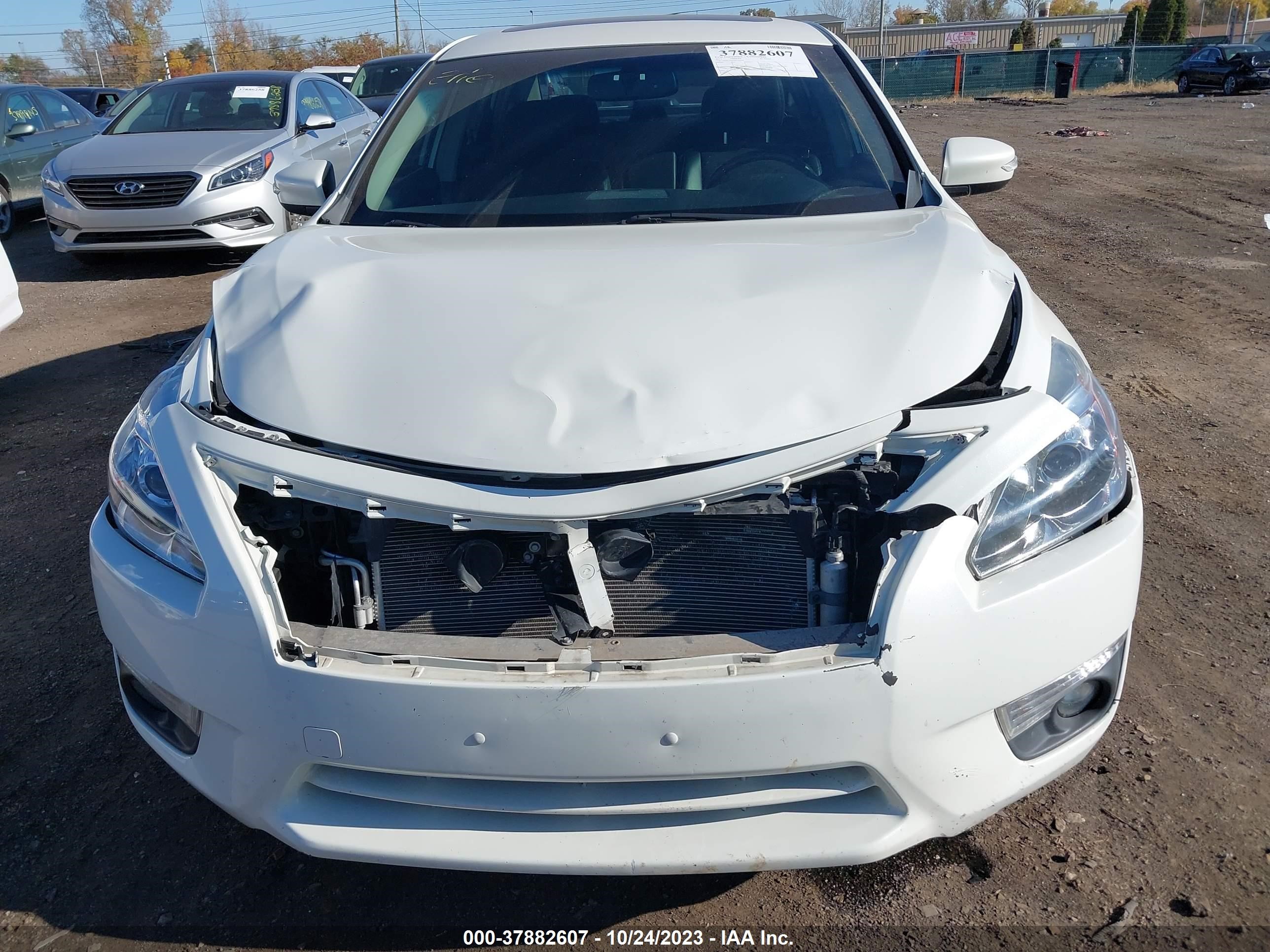 Photo 5 VIN: 1N4BL3APXDC243239 - NISSAN ALTIMA 