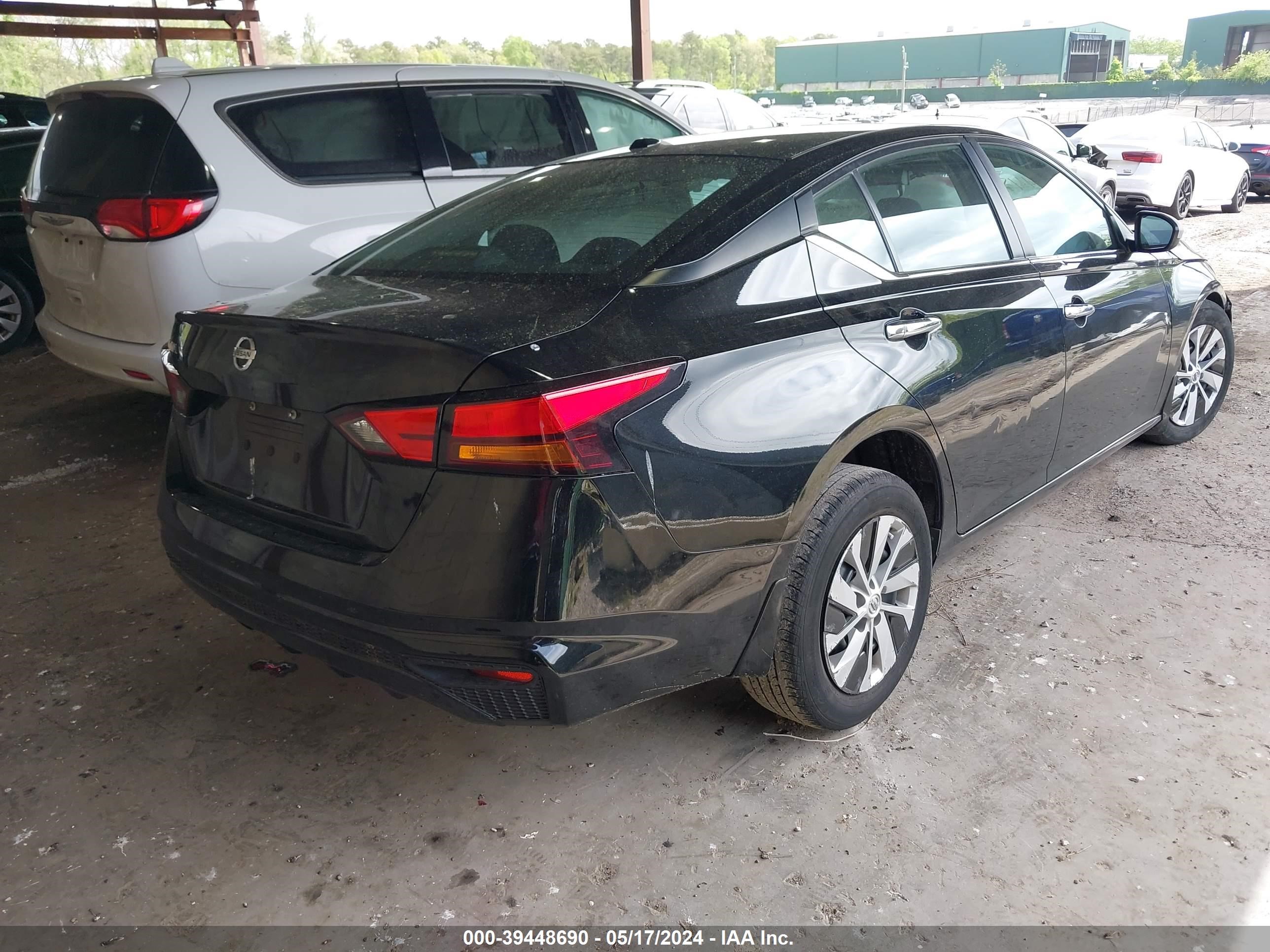 Photo 3 VIN: 1N4BL4BV0KC256226 - NISSAN ALTIMA 