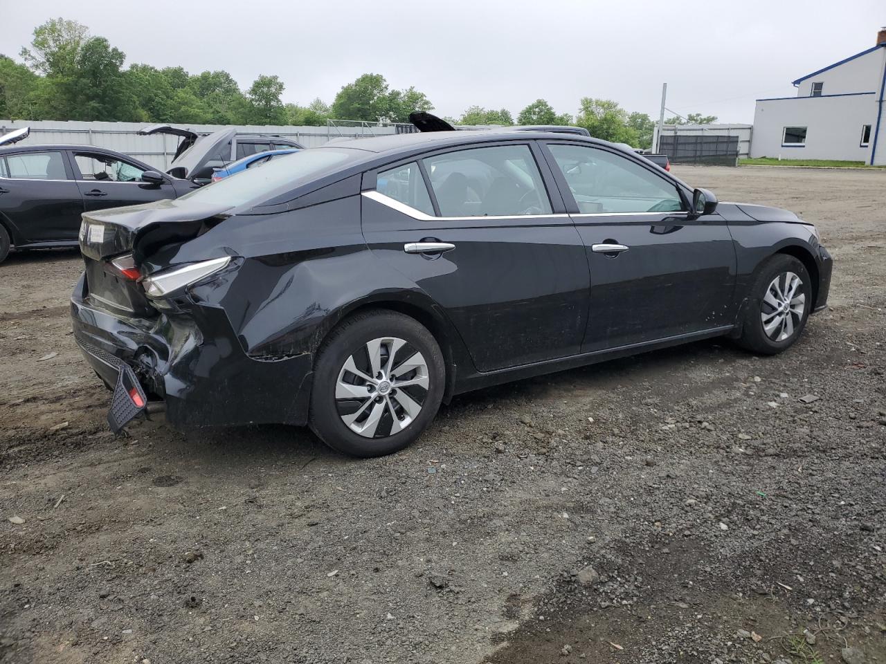 Photo 2 VIN: 1N4BL4BV0PN305646 - NISSAN ALTIMA 