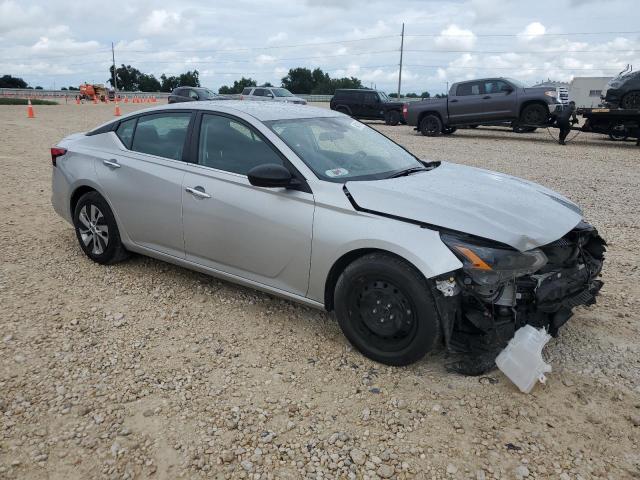 Photo 3 VIN: 1N4BL4BV0RN321137 - NISSAN ALTIMA S 