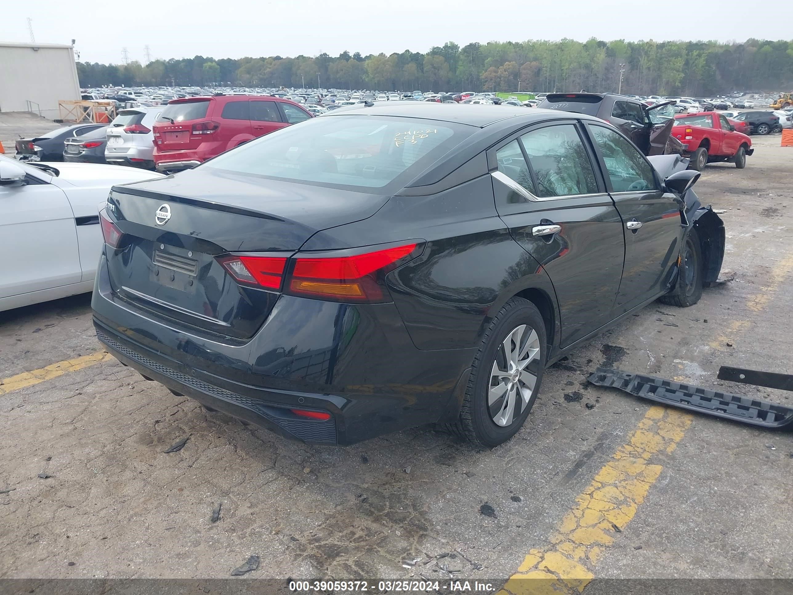 Photo 3 VIN: 1N4BL4BV1MN338957 - NISSAN ALTIMA 