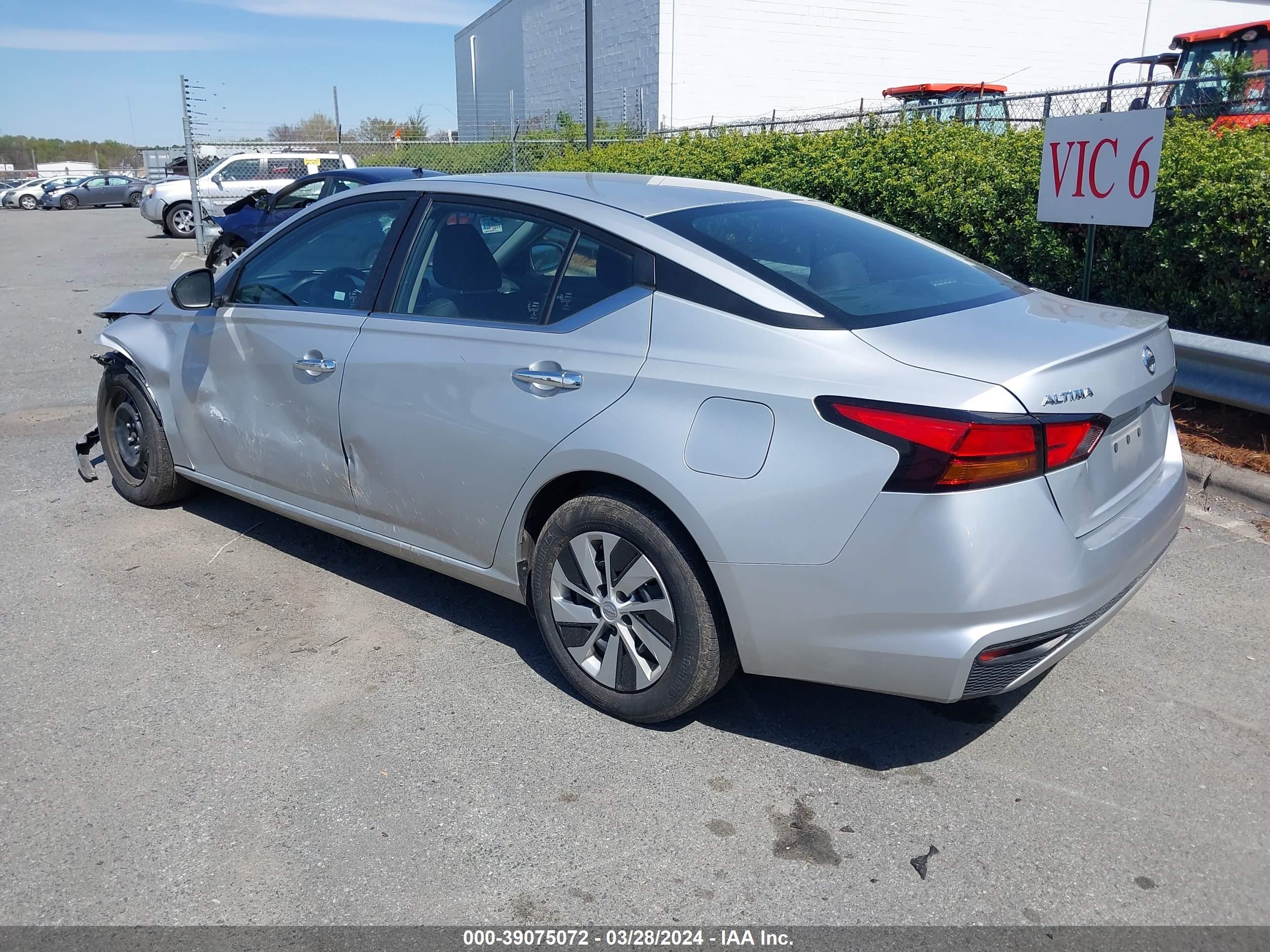 Photo 2 VIN: 1N4BL4BV3MN402903 - NISSAN ALTIMA 