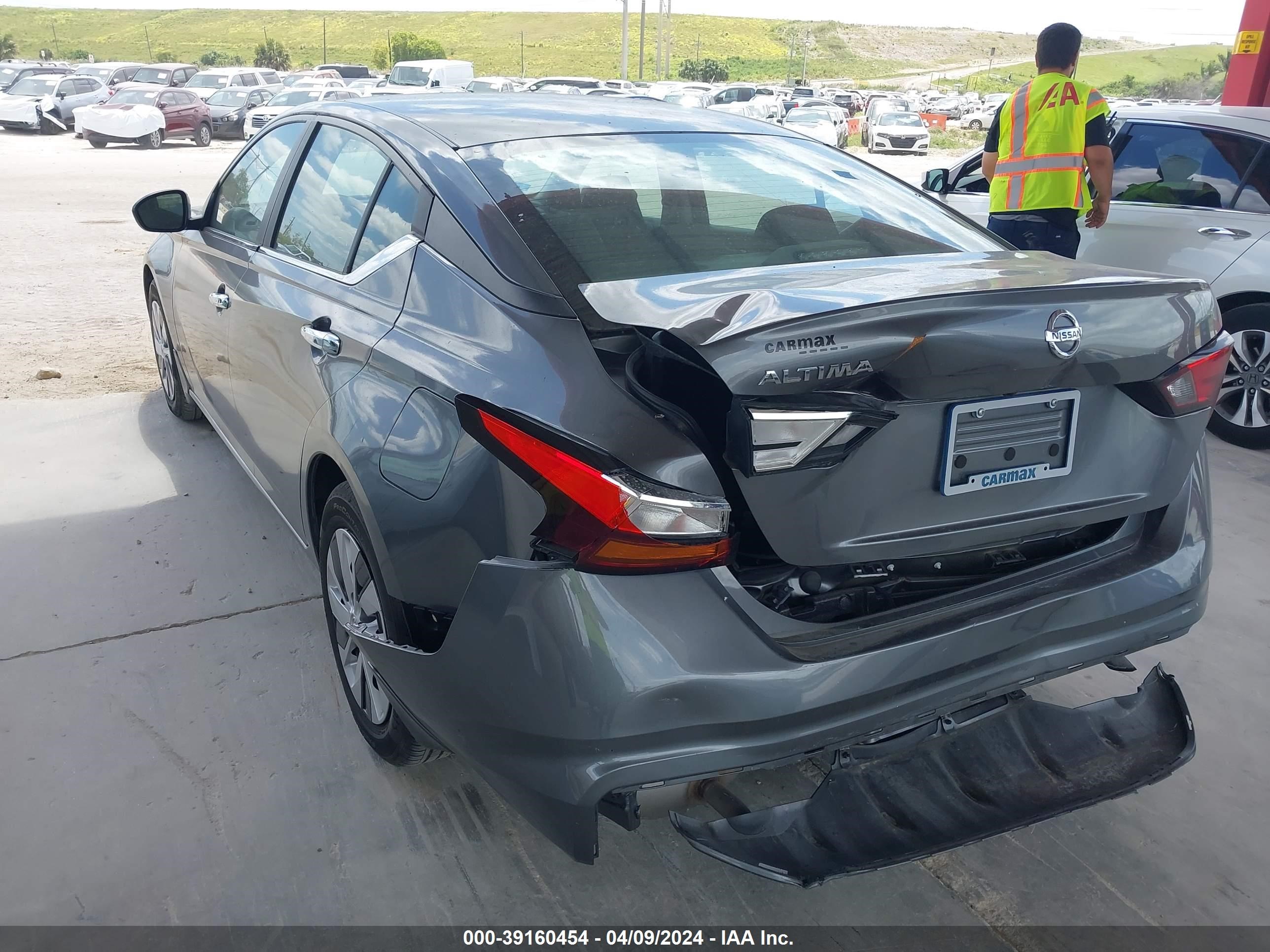 Photo 2 VIN: 1N4BL4BV3NN322244 - NISSAN ALTIMA 