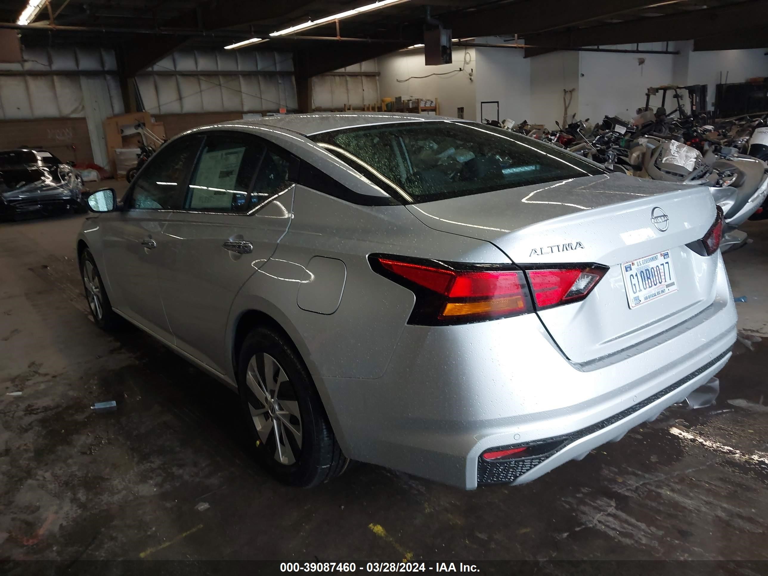 Photo 2 VIN: 1N4BL4BV3RN398195 - NISSAN ALTIMA 