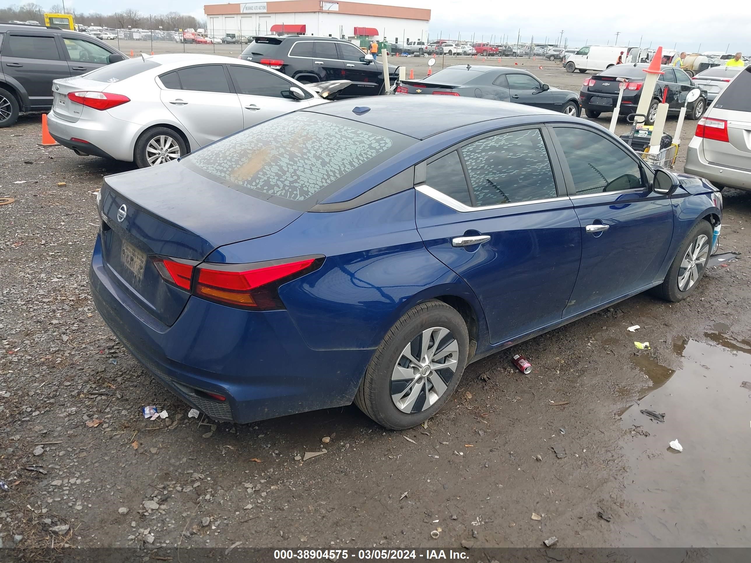 Photo 3 VIN: 1N4BL4BV4KN313354 - NISSAN ALTIMA 