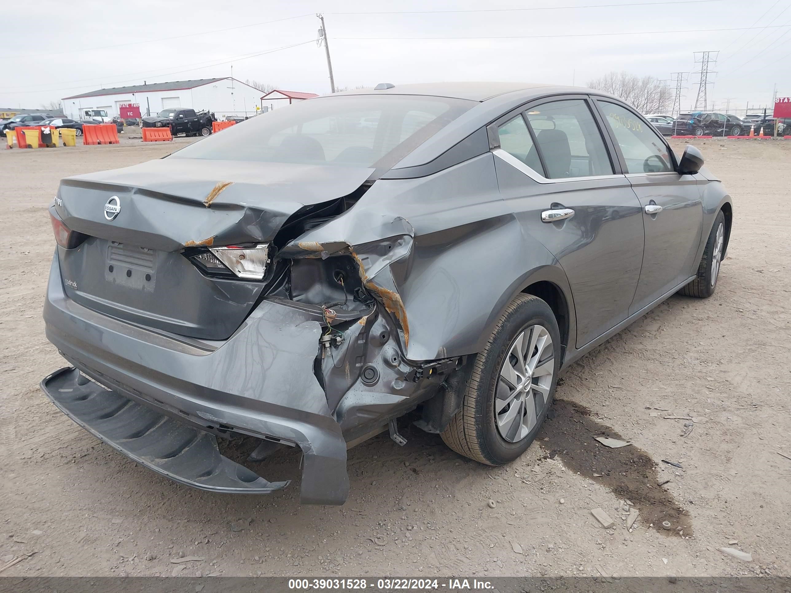 Photo 3 VIN: 1N4BL4BV6LC253008 - NISSAN ALTIMA 