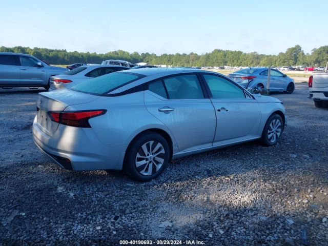 Photo 3 VIN: 1N4BL4BV6PN381310 - NISSAN ALTIMA 