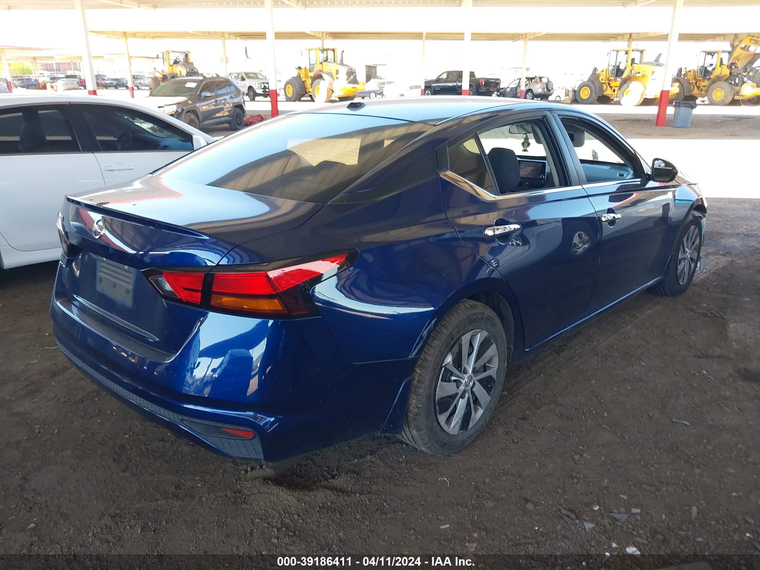 Photo 3 VIN: 1N4BL4BV7KC179385 - NISSAN ALTIMA 