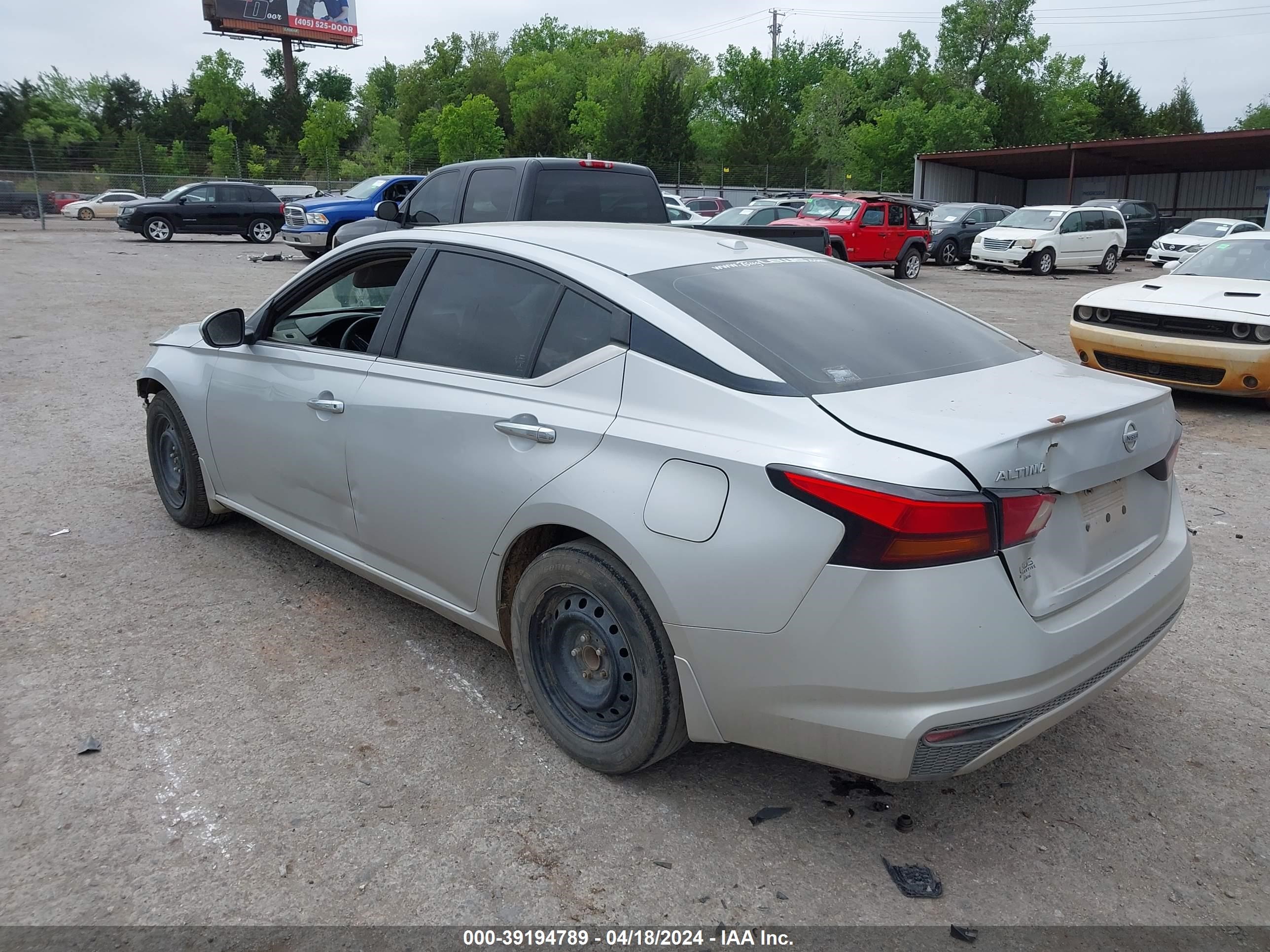 Photo 2 VIN: 1N4BL4BV7KN300727 - NISSAN ALTIMA 