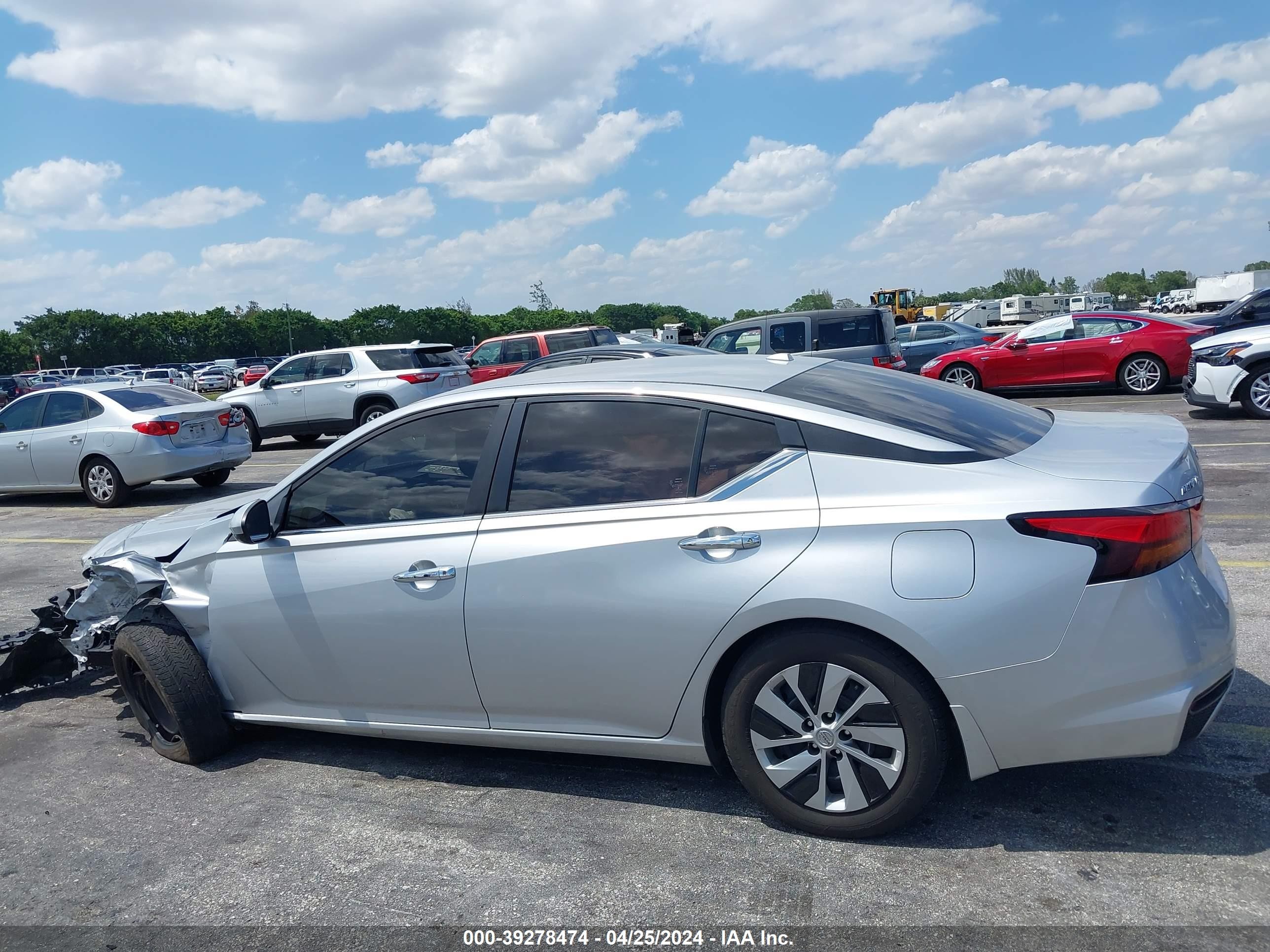 Photo 13 VIN: 1N4BL4BV8KC136884 - NISSAN ALTIMA 