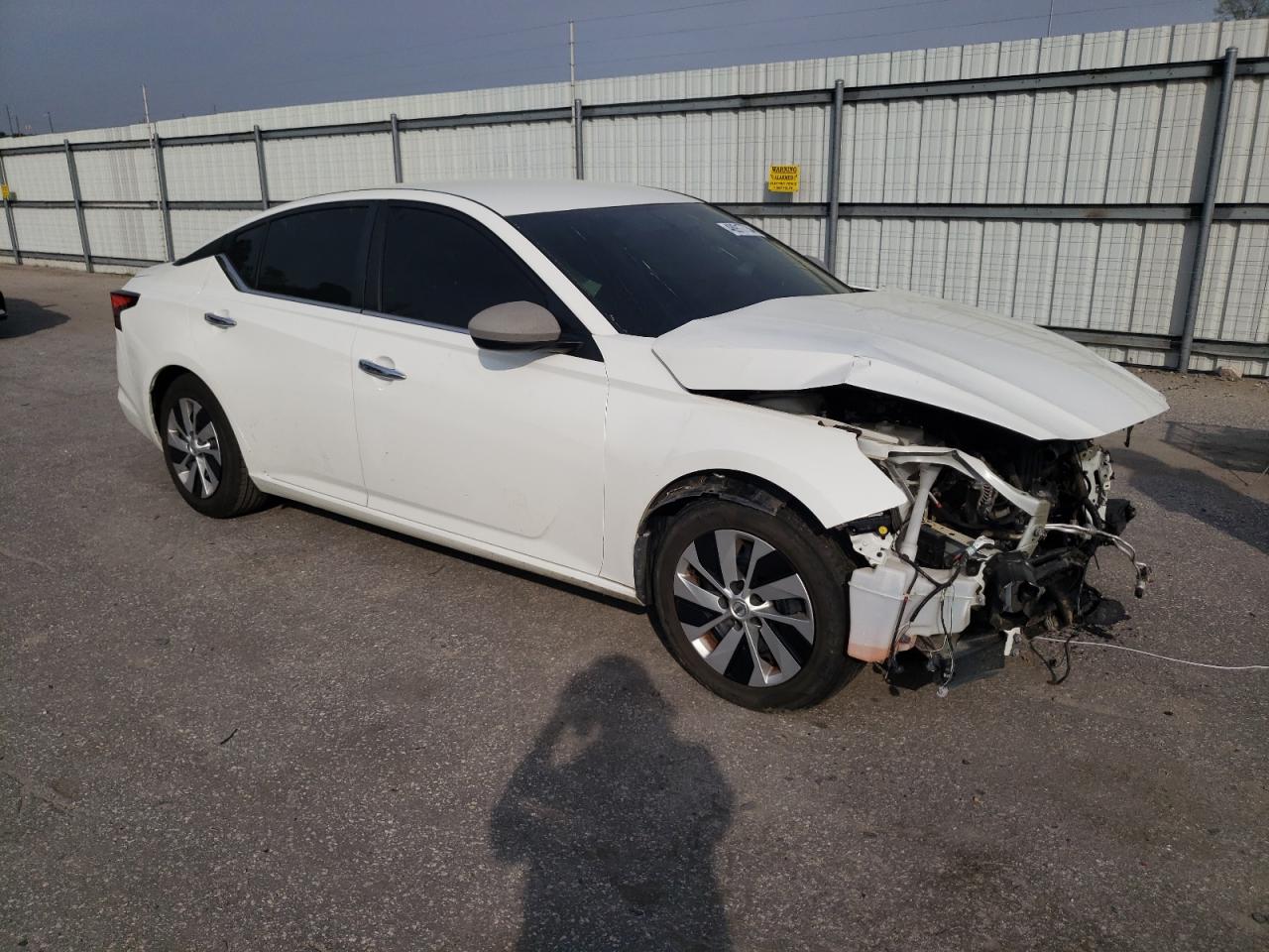 Photo 3 VIN: 1N4BL4BV8KC241568 - NISSAN ALTIMA 