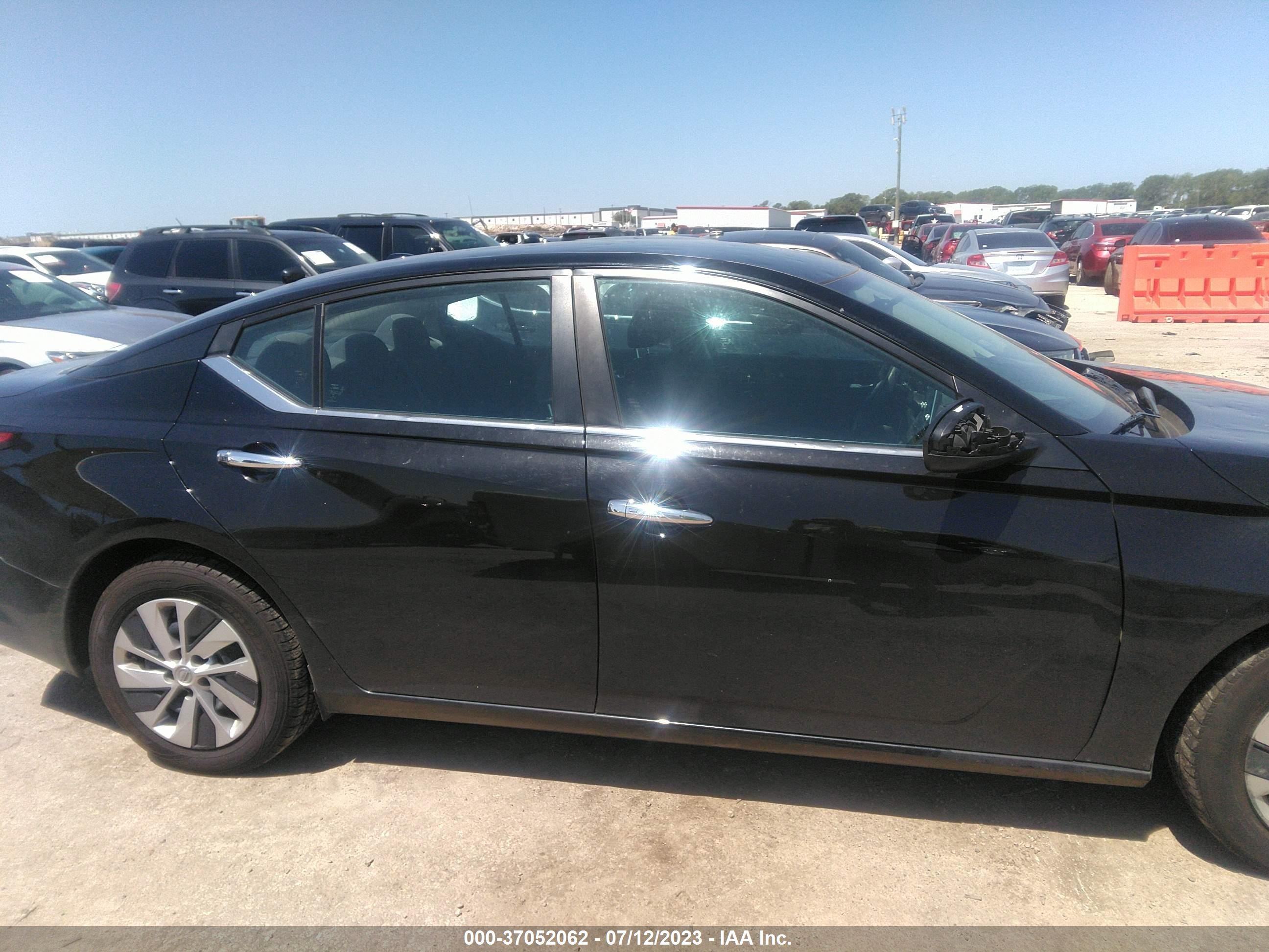 Photo 12 VIN: 1N4BL4BV8LC143402 - NISSAN ALTIMA 