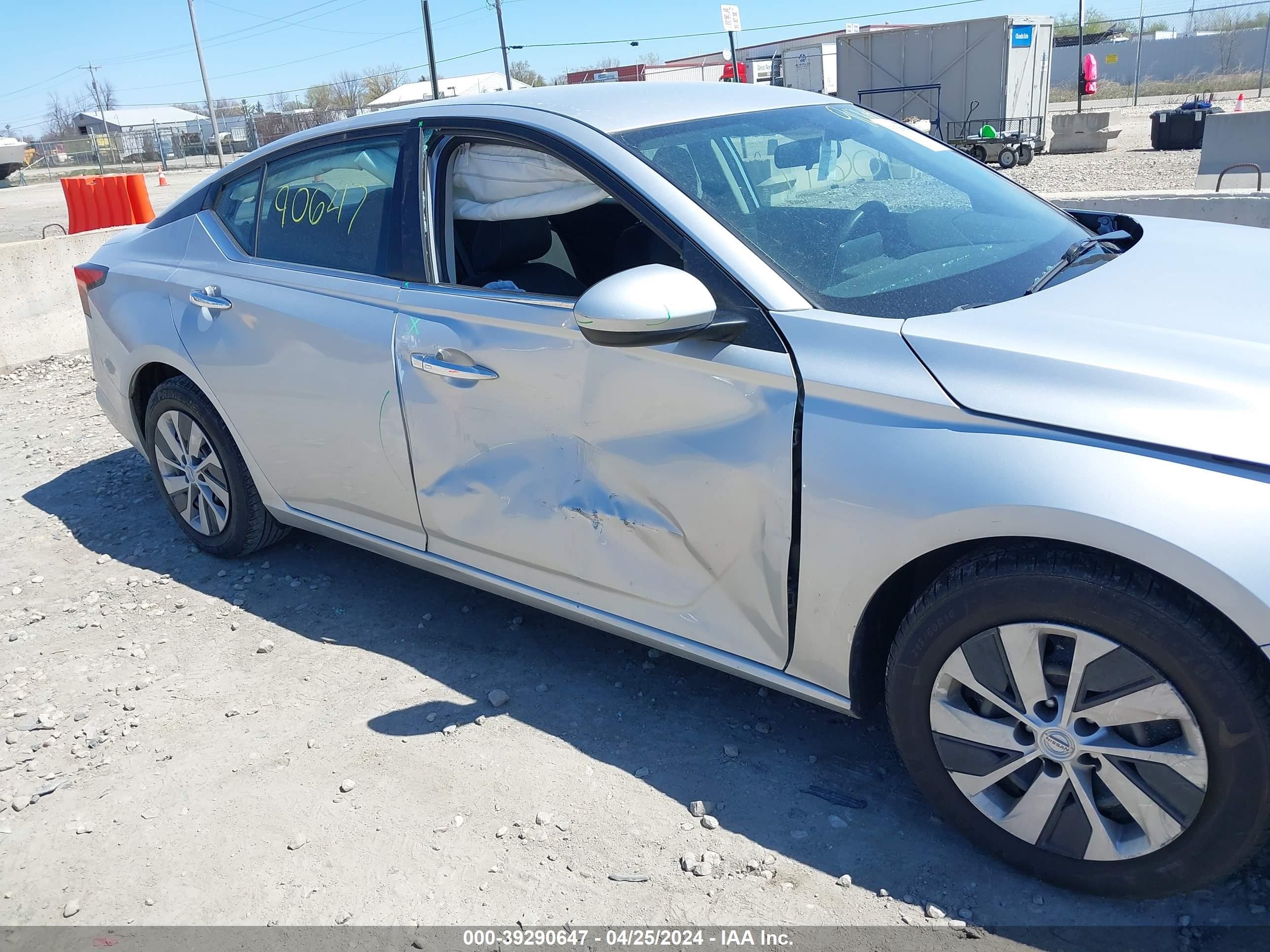 Photo 5 VIN: 1N4BL4BV8LC198903 - NISSAN ALTIMA 