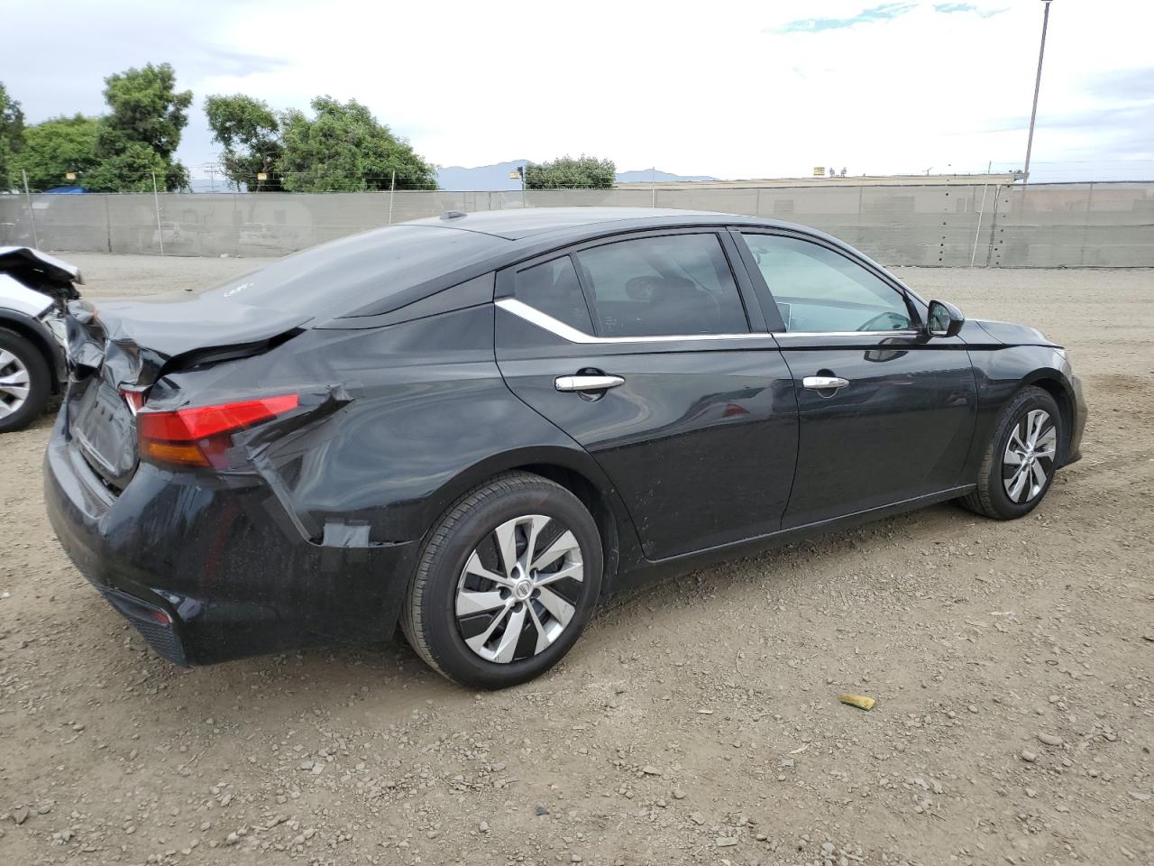 Photo 2 VIN: 1N4BL4BV8LC215490 - NISSAN ALTIMA 