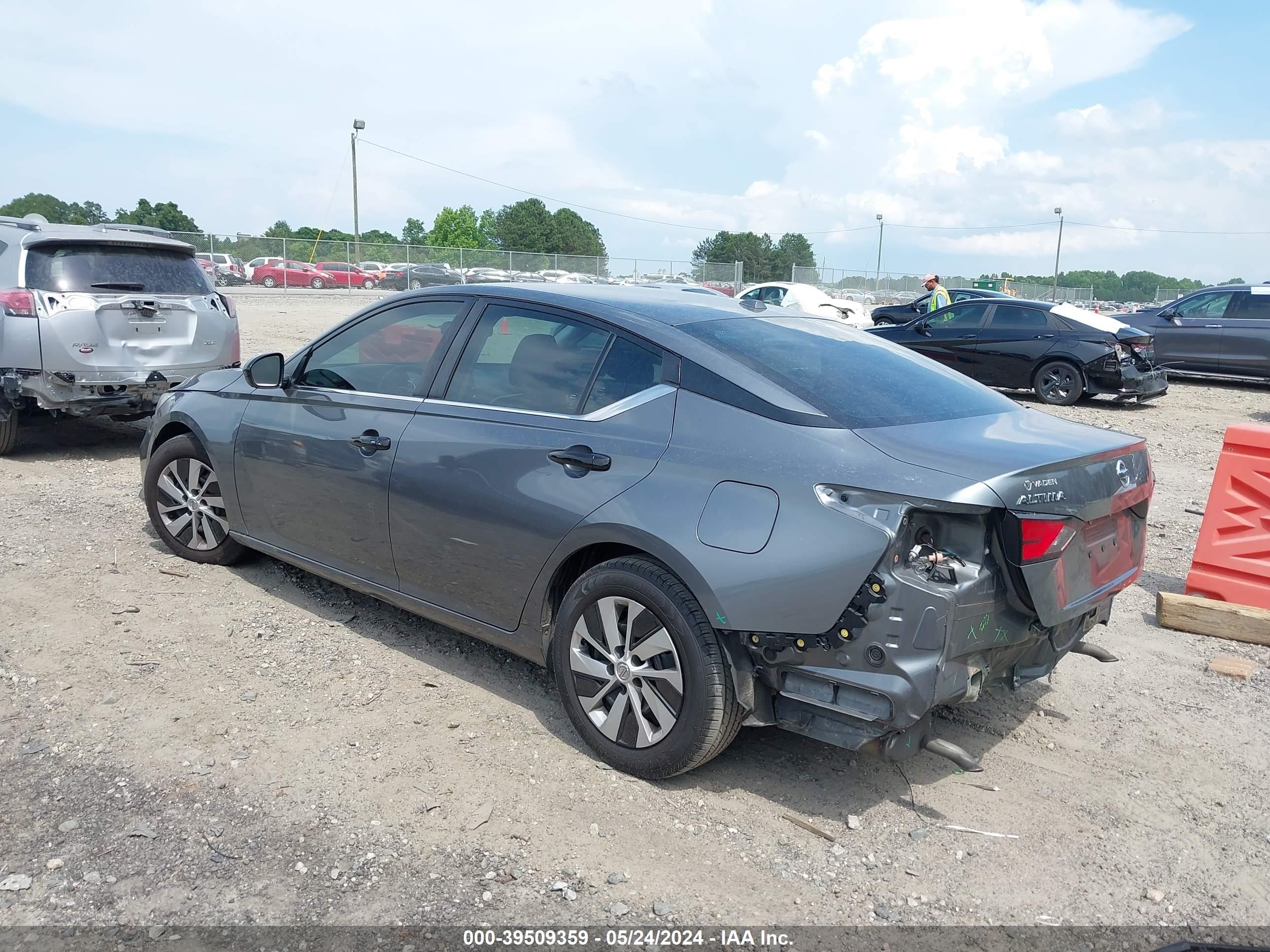 Photo 2 VIN: 1N4BL4BV8LC233388 - NISSAN ALTIMA 