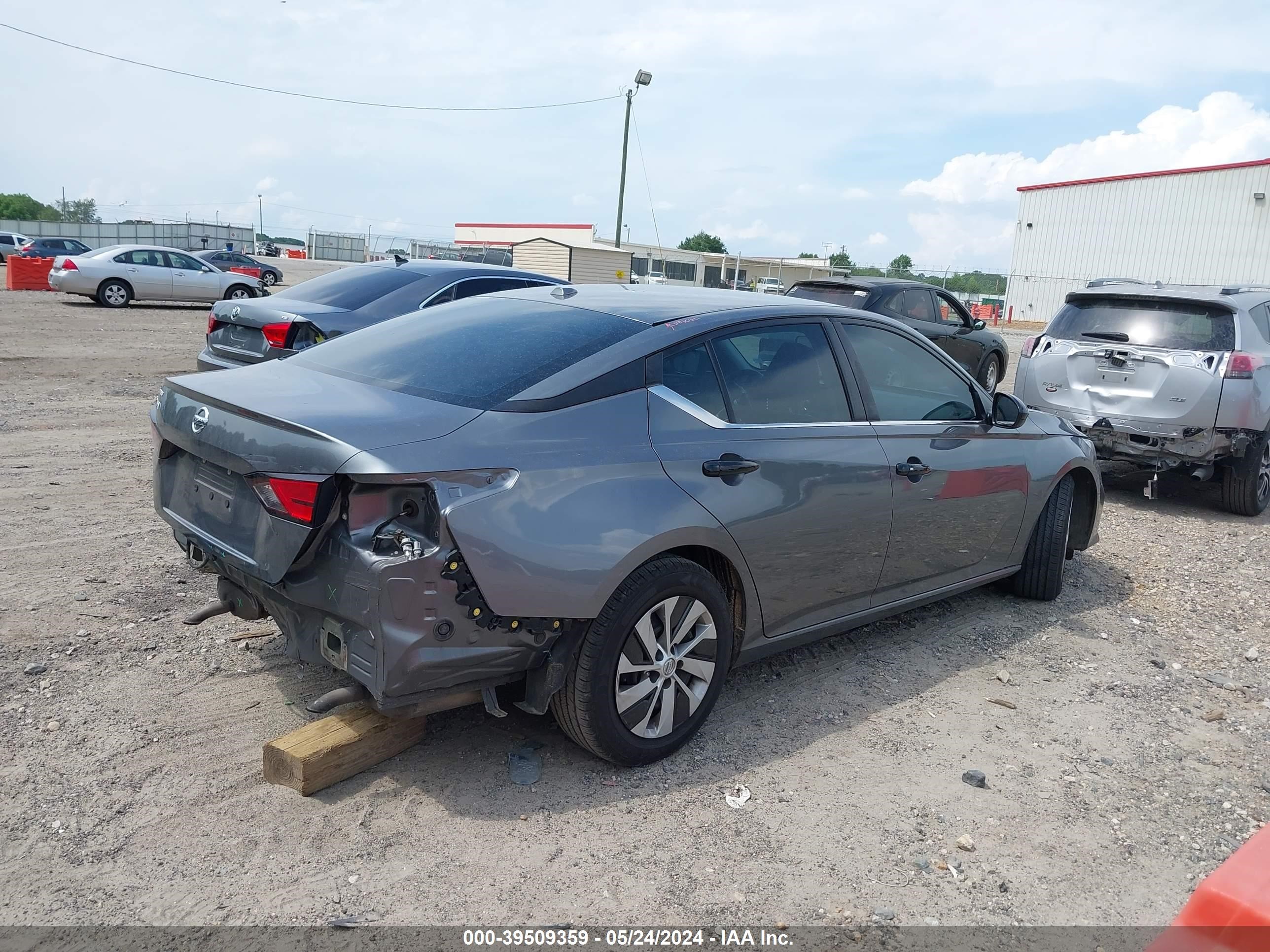 Photo 3 VIN: 1N4BL4BV8LC233388 - NISSAN ALTIMA 