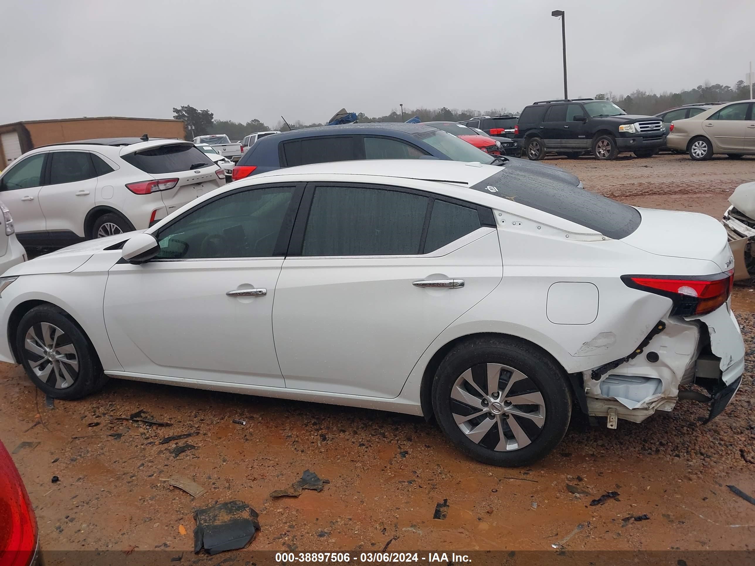 Photo 13 VIN: 1N4BL4BV8LC267427 - NISSAN ALTIMA 