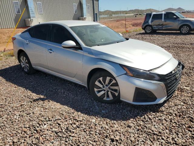 Photo 3 VIN: 1N4BL4BV8PN409334 - NISSAN ALTIMA 