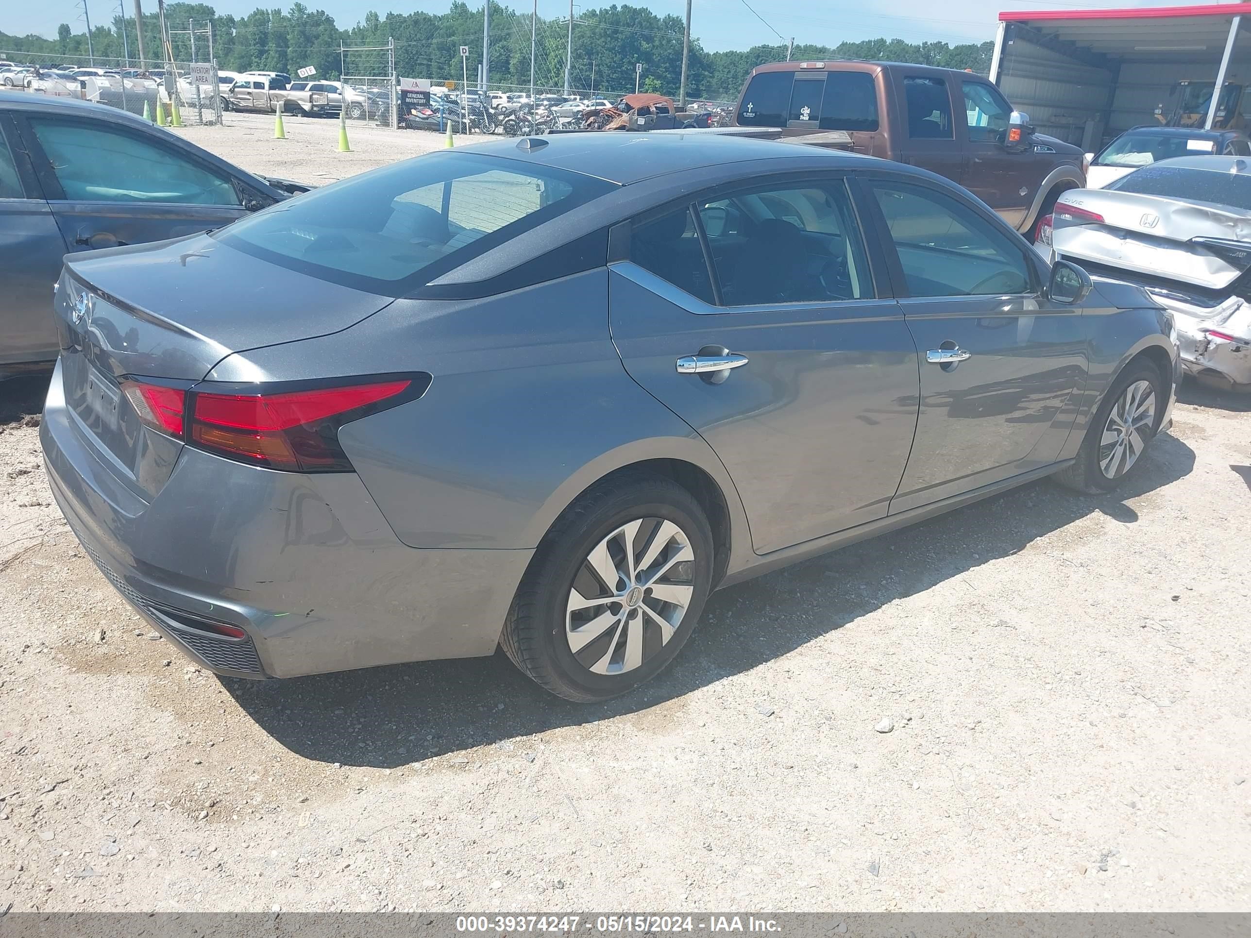 Photo 3 VIN: 1N4BL4BV9LC201372 - NISSAN ALTIMA 