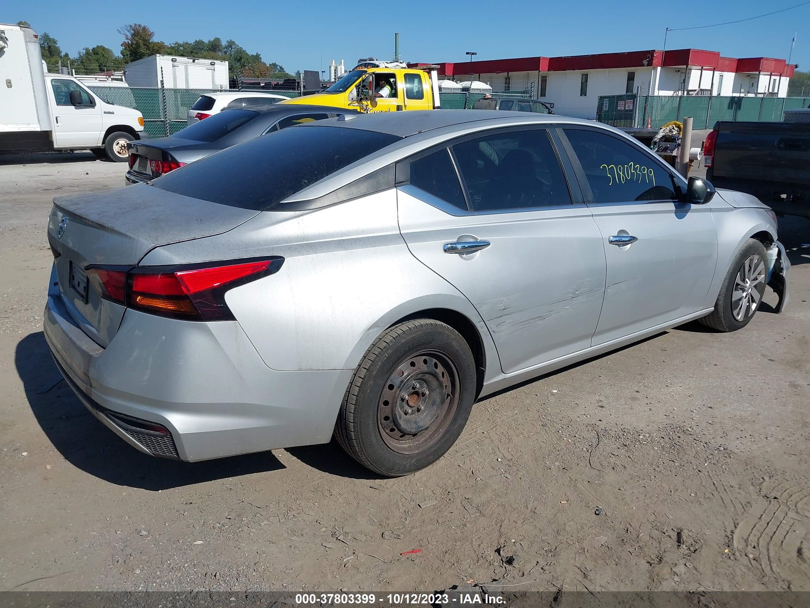 Photo 3 VIN: 1N4BL4BV9LC210086 - NISSAN ALTIMA 