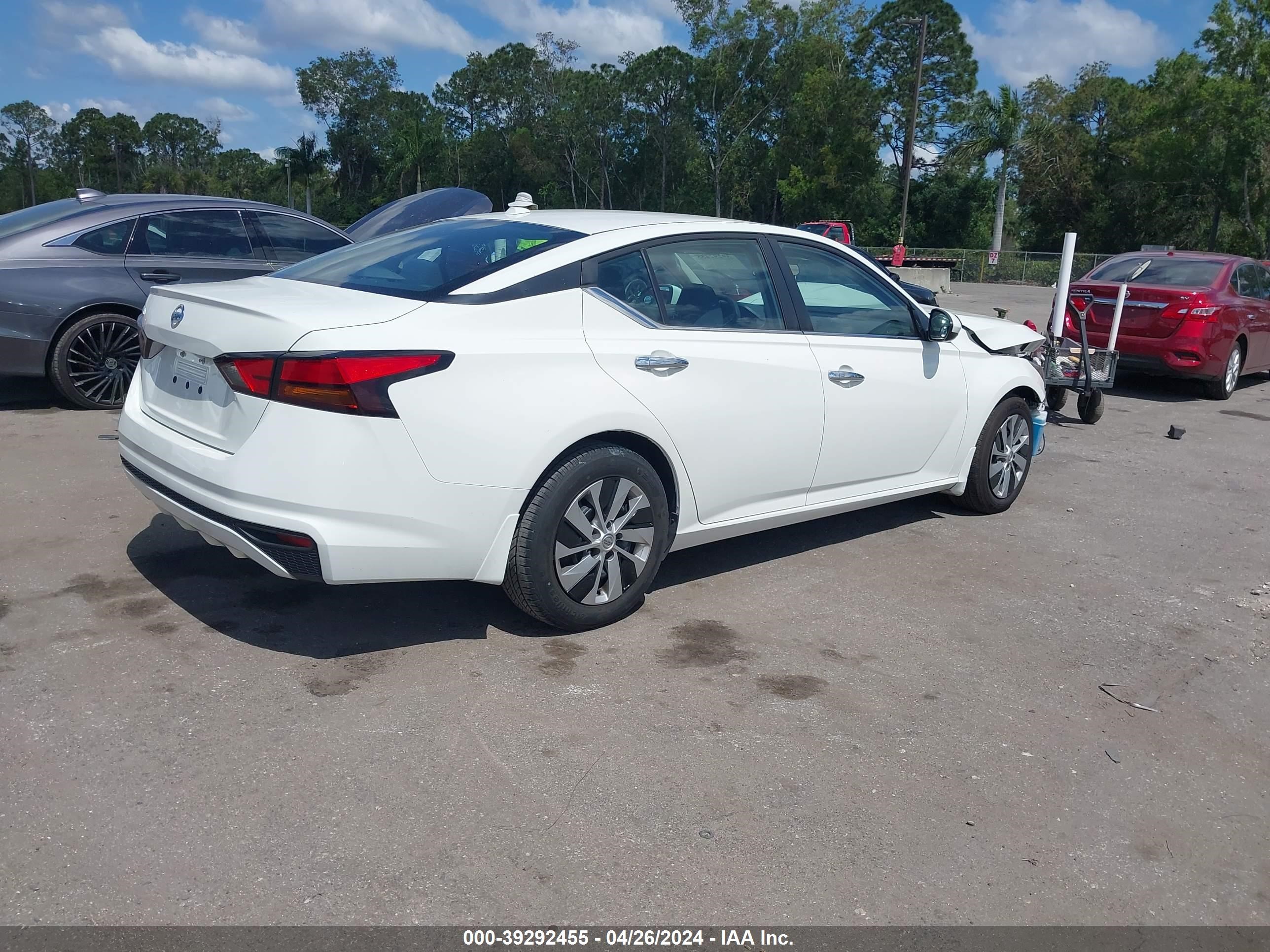 Photo 3 VIN: 1N4BL4BVXLC170200 - NISSAN ALTIMA 