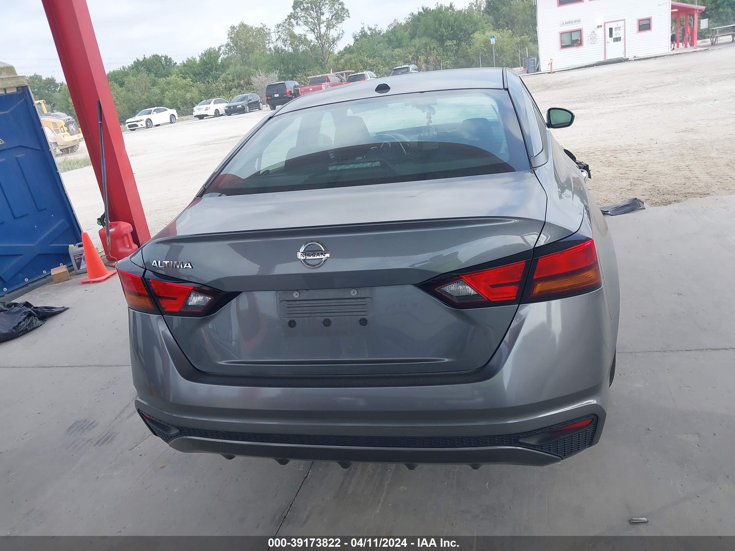 Photo 15 VIN: 1N4BL4BVXLC209187 - NISSAN ALTIMA 