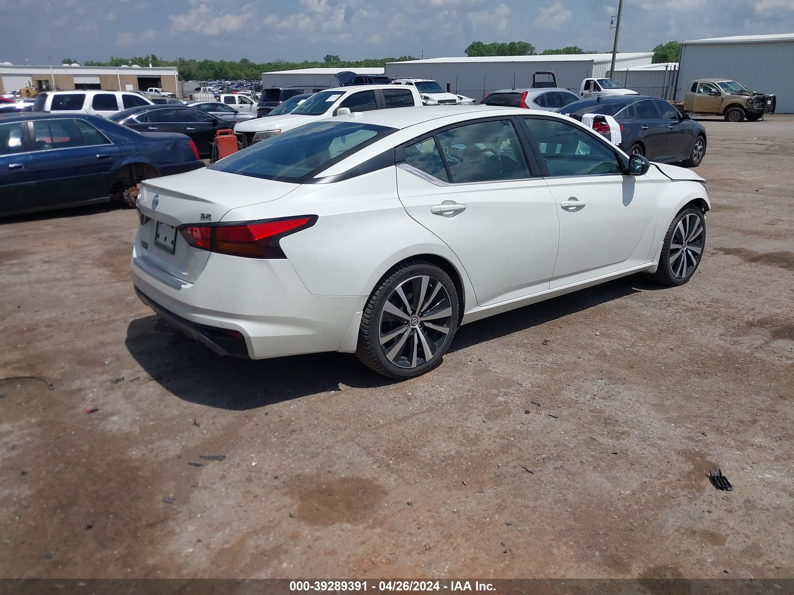 Photo 3 VIN: 1N4BL4CV0LN312881 - NISSAN ALTIMA 