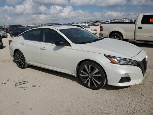 Photo 3 VIN: 1N4BL4CV2LC101810 - NISSAN ALTIMA SR 