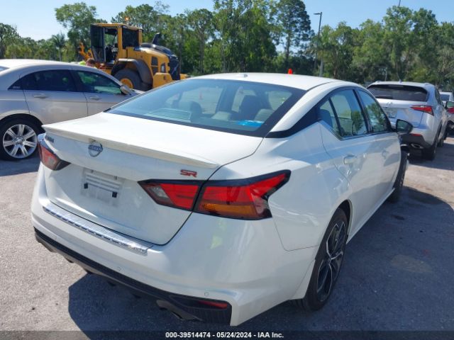 Photo 3 VIN: 1N4BL4CV2PN389970 - NISSAN ALTIMA 