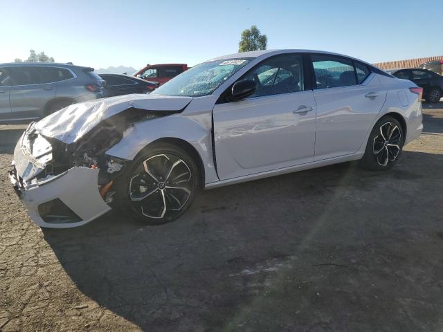 Photo 0 VIN: 1N4BL4CV2RN394928 - NISSAN ALTIMA SR 