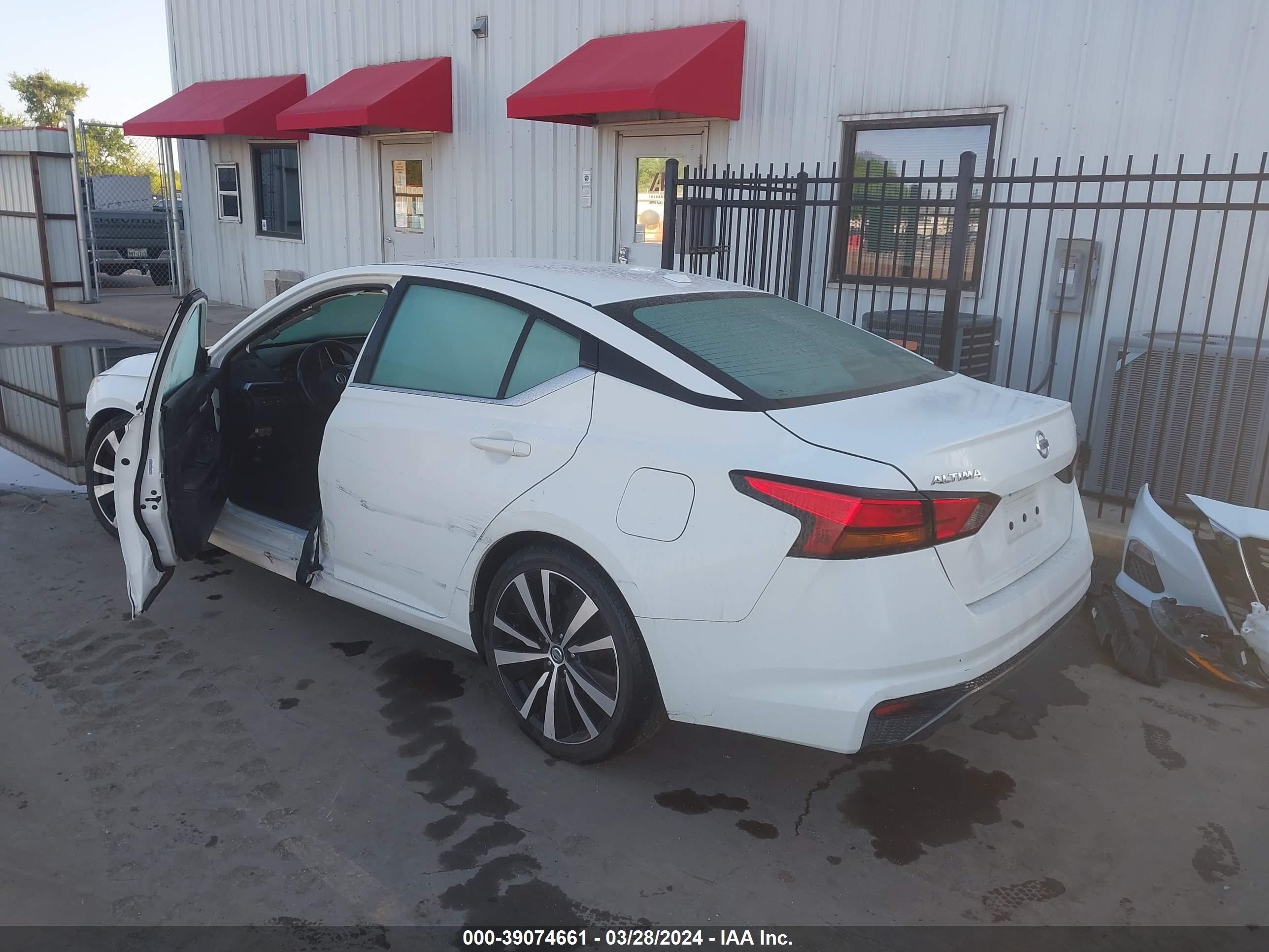 Photo 2 VIN: 1N4BL4CV3KC151243 - NISSAN ALTIMA 