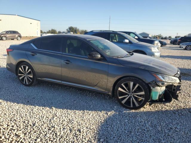 Photo 3 VIN: 1N4BL4CV3LN302734 - NISSAN ALTIMA SR 