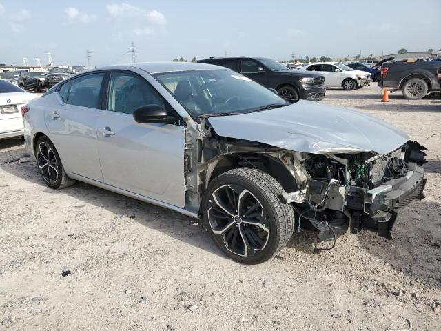 Photo 3 VIN: 1N4BL4CV3PN341247 - NISSAN ALTIMA SR 