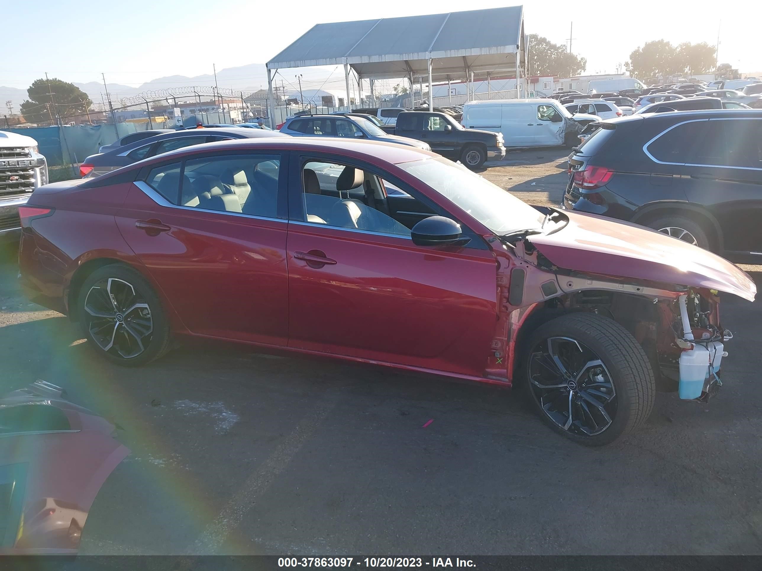 Photo 13 VIN: 1N4BL4CV3PN374989 - NISSAN ALTIMA 