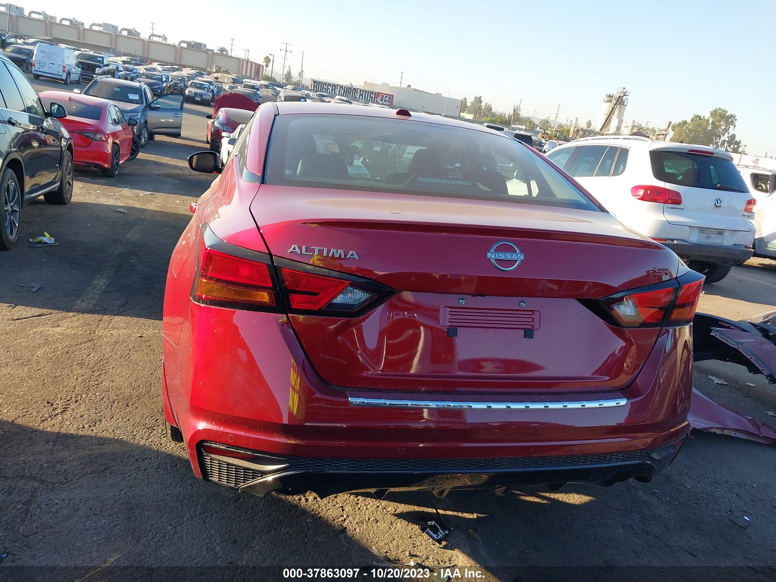 Photo 16 VIN: 1N4BL4CV3PN374989 - NISSAN ALTIMA 