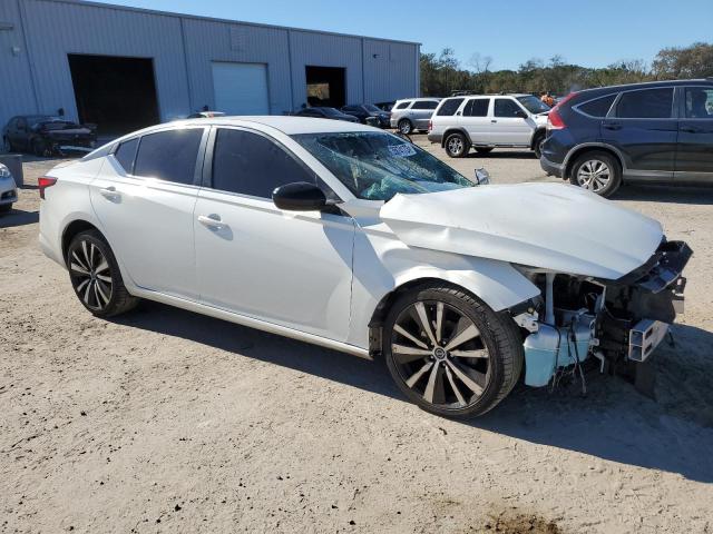 Photo 3 VIN: 1N4BL4CV4KC191993 - NISSAN ALTIMA SR 