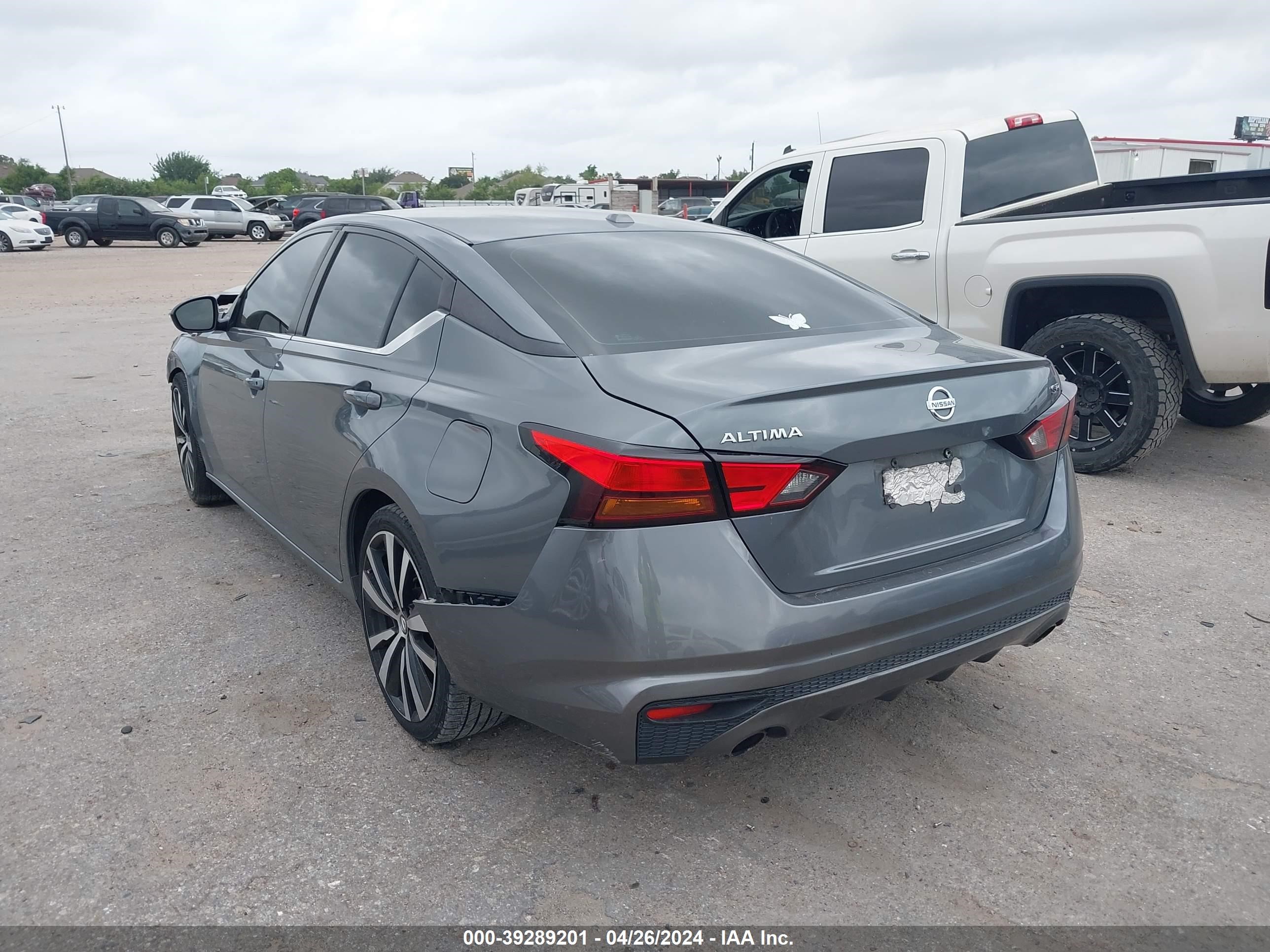 Photo 2 VIN: 1N4BL4CV4KC257667 - NISSAN ALTIMA 