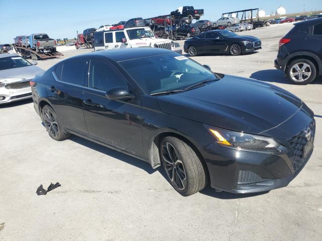 Photo 3 VIN: 1N4BL4CV4PN348076 - NISSAN ALTIMA 