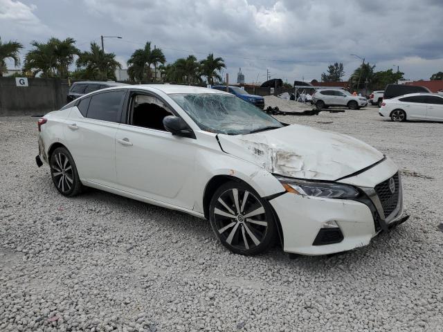 Photo 3 VIN: 1N4BL4CV6LC127262 - NISSAN ALTIMA SR 