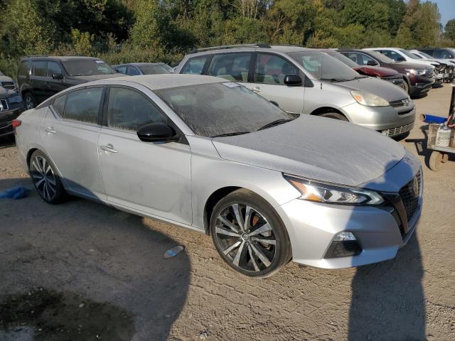 Photo 3 VIN: 1N4BL4CV6LC220783 - NISSAN ALTIMA SR 