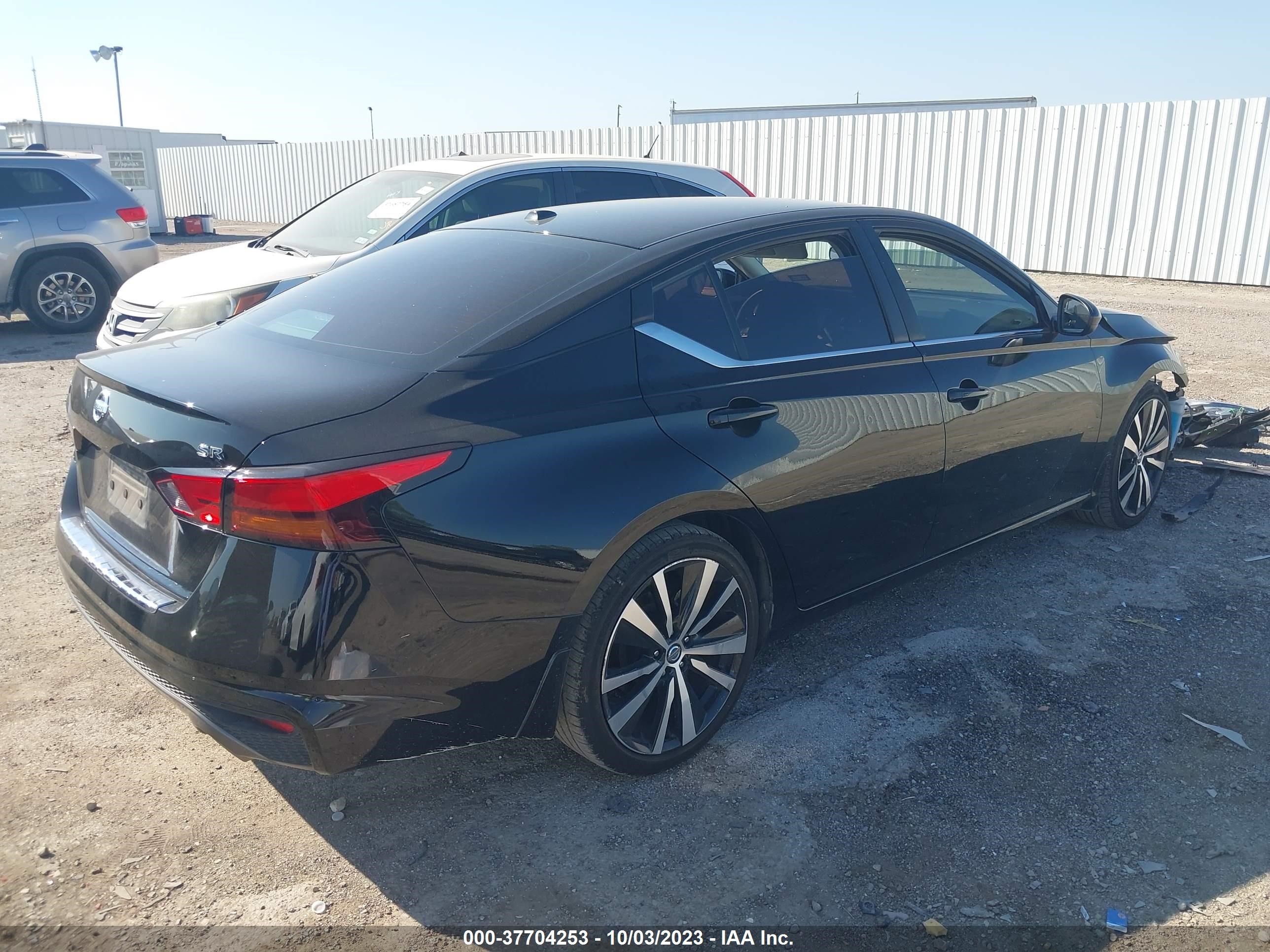 Photo 3 VIN: 1N4BL4CV7LC115623 - NISSAN ALTIMA 